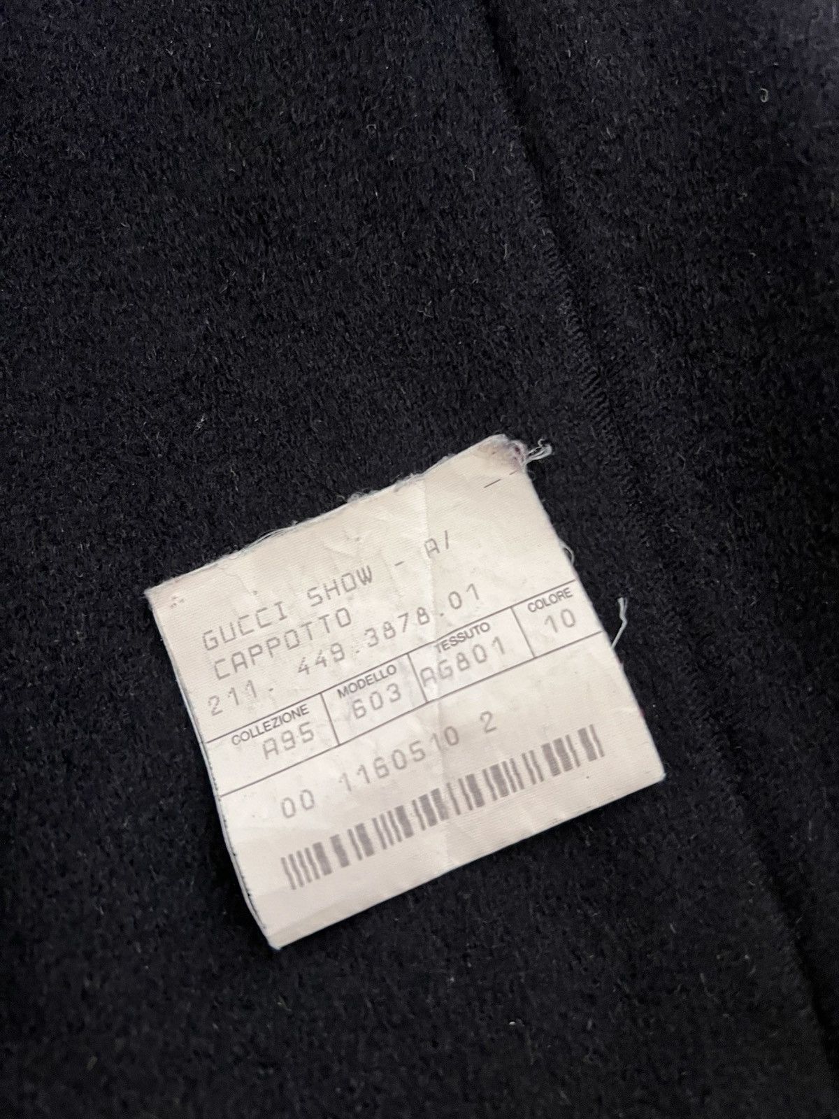 Gucci 1995 Gucci by Tom Ford classic coat with leather collar Size M / US 6-8 / IT 42-44 - 9 Thumbnail