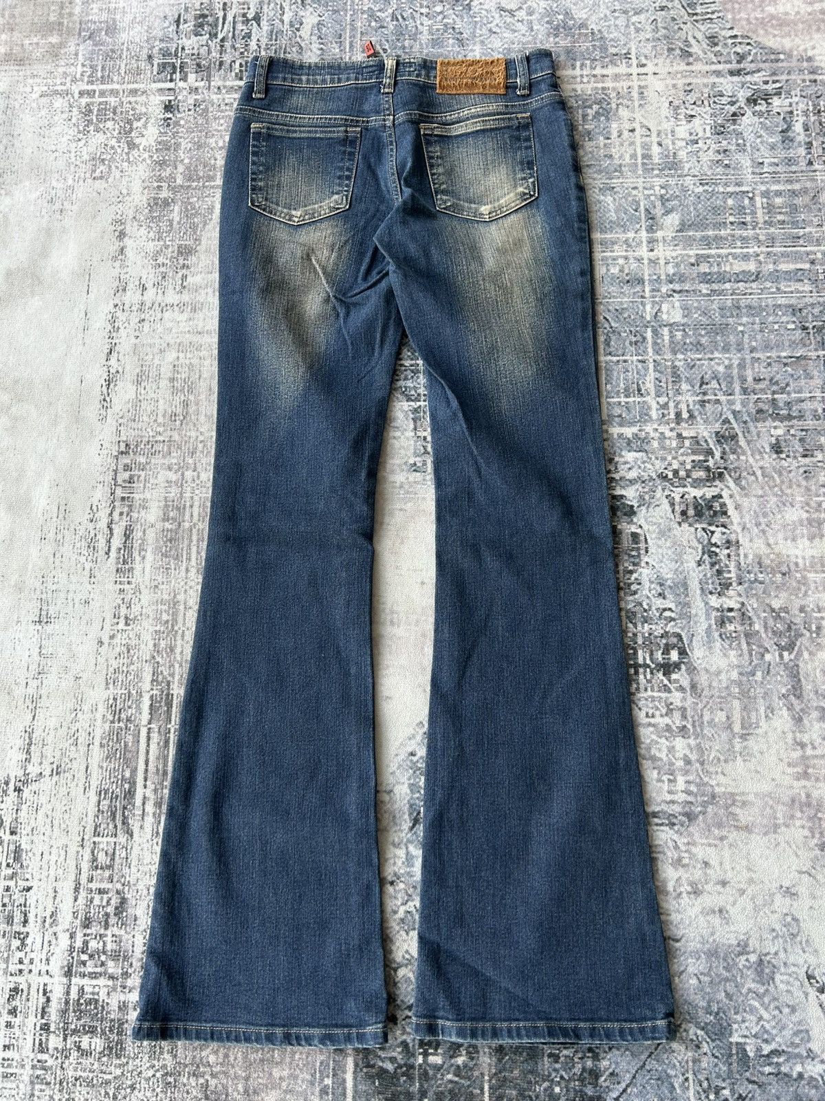 If Six Was Nine Super Flared Flowers Cox Jeans Size US 28 / EU 44 - 8 Thumbnail