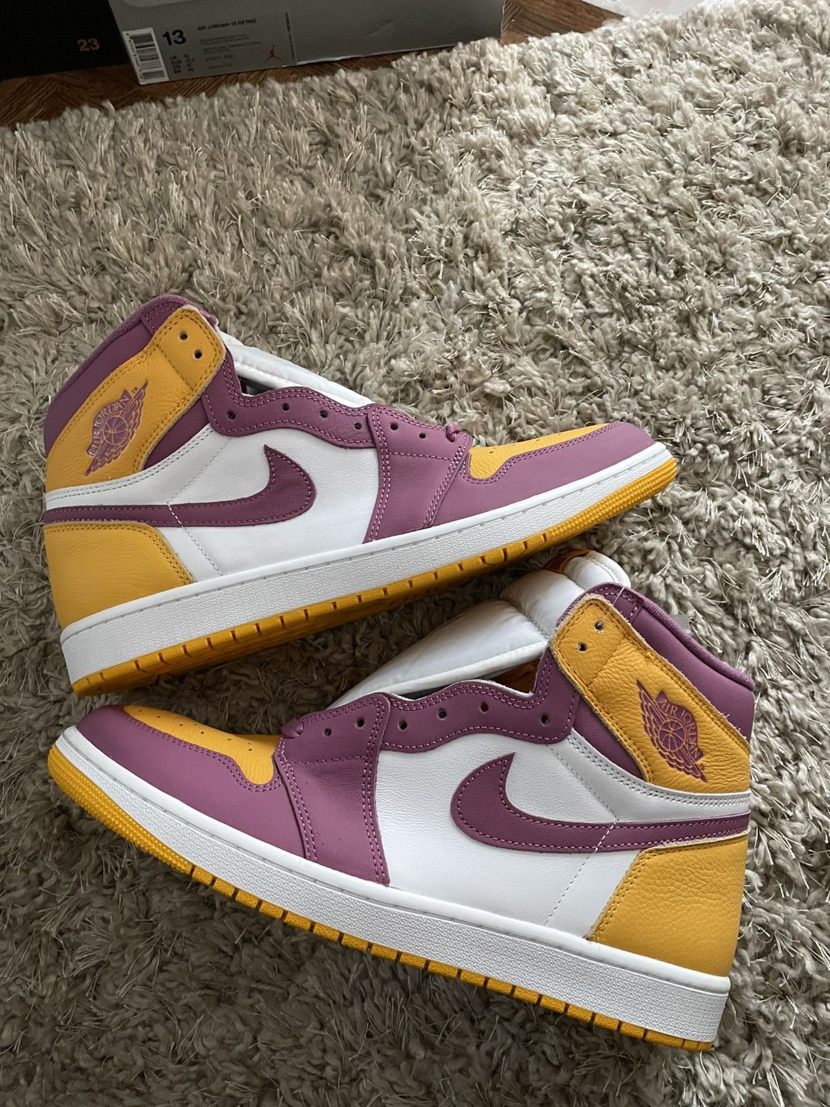 Jordan Brand Jordan 1 Brotherhood Size US 13 / EU 46 - 2 Thumbnail