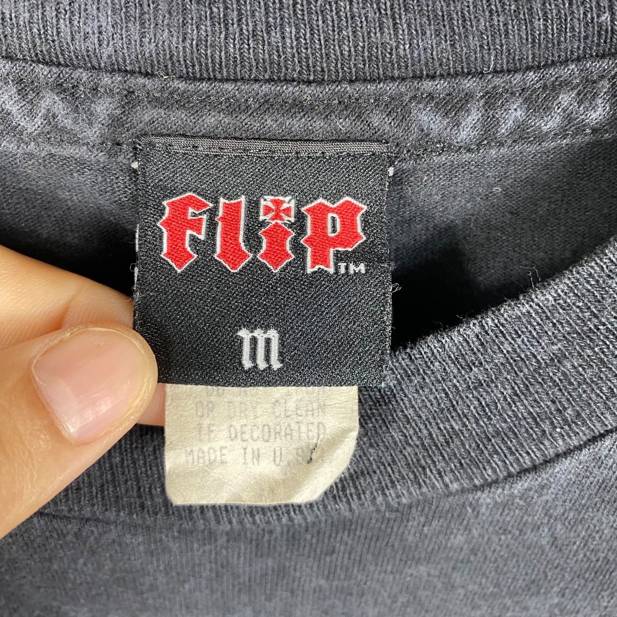 Flip Skateboards Vintage 00s FLIP SKATEBOARDS Logo Faded Tee Shirt Medium Size US M / EU 48-50 / 2 - 5 Thumbnail