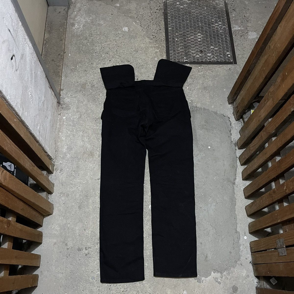 Helmut Lang Rare Helmut Lang „inside out“ runway jeans Size US 34 / EU 50 - 7 Thumbnail