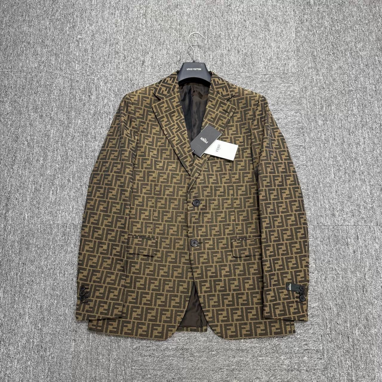 Fendi Fendi FF Logo Print Blazer Jacket Size US L / EU 52-54 / 3 - 1 Thumbnail