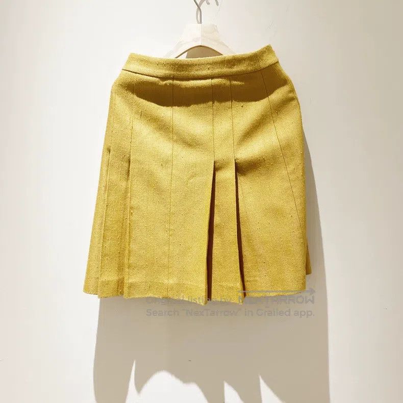 Loro Piana Loro Piana Yellow Pleated Skirt Size 25" / US 0 / IT 36 - 3 Thumbnail