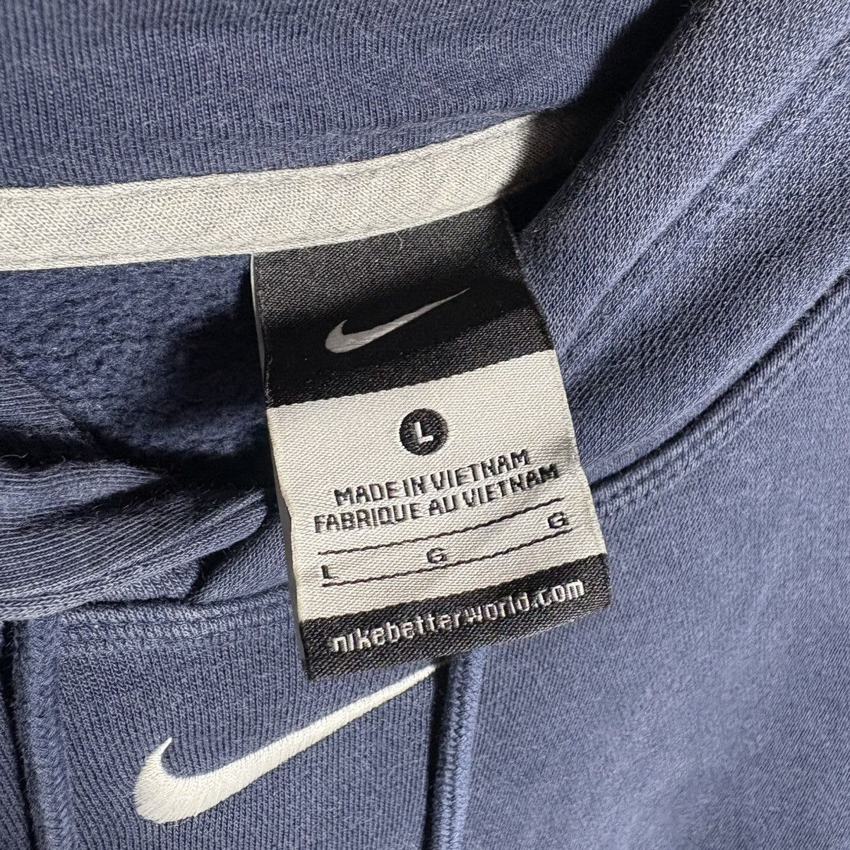 Nike Vintage Nike Center Swoosh Logo Hoodie / 00s Y2K Size US L / EU 52-54 / 3 - 5 Thumbnail