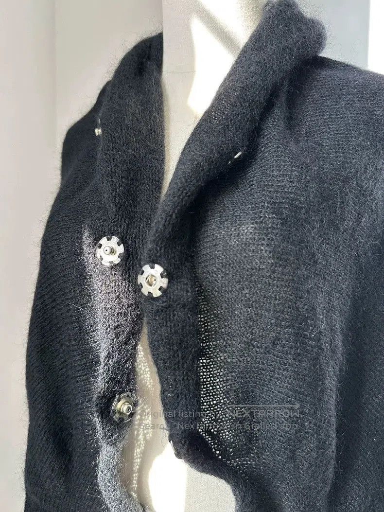 Comme des Garcons Comme des Garçons Asymmetric Wool Sweater. Size US XS / EU 42 / 0 - 5 Thumbnail