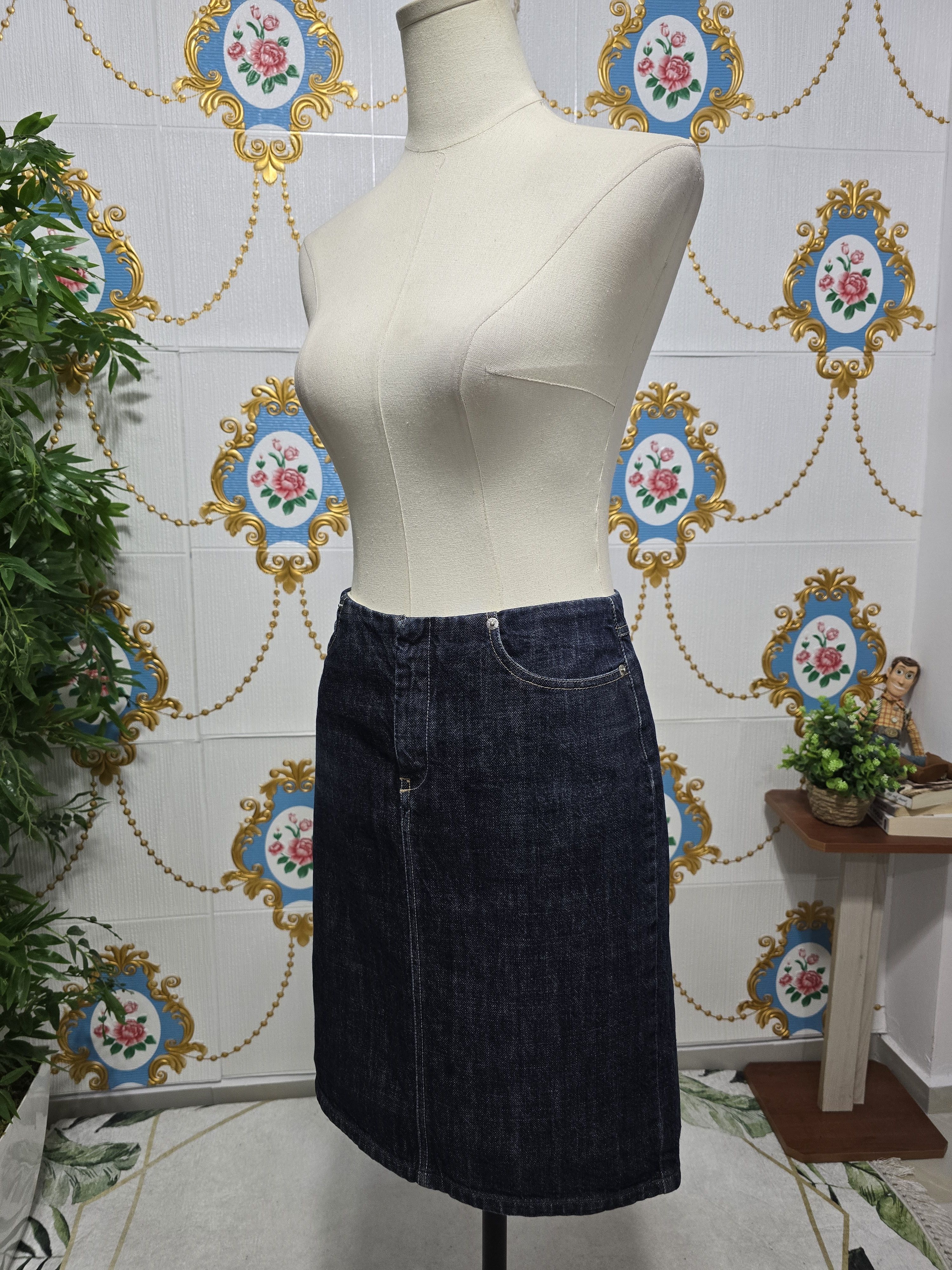 Diesel × Vintage DIESEL jeans skirt women size Medium ,rare beautiful Size 29" - 9 Thumbnail