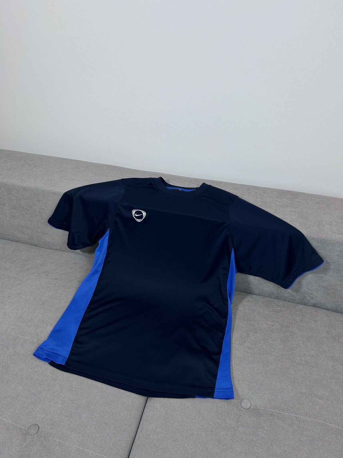Other 90’s NIKE SWOOSH LOGO Y2K STRIPES TEE Size US M / EU 48-50 / 2 - 1 Thumbnail