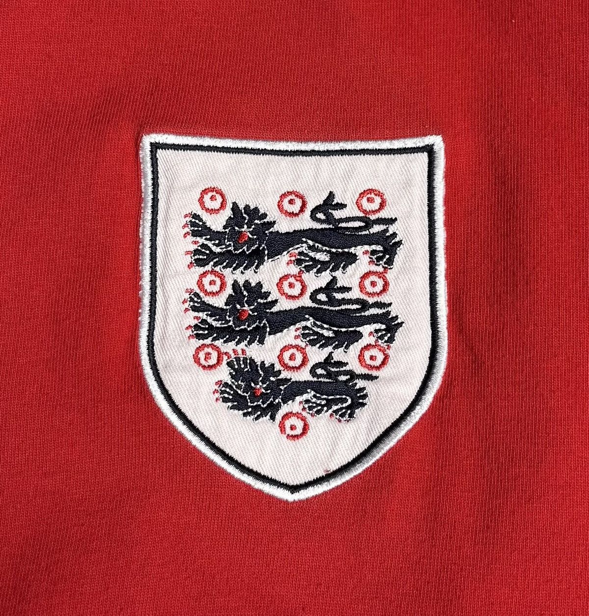 Umbro England 1990s Retro Football Soccer Shirt Long Sleeve Umbro Size US XL / EU 56 / 4 - 8 Thumbnail
