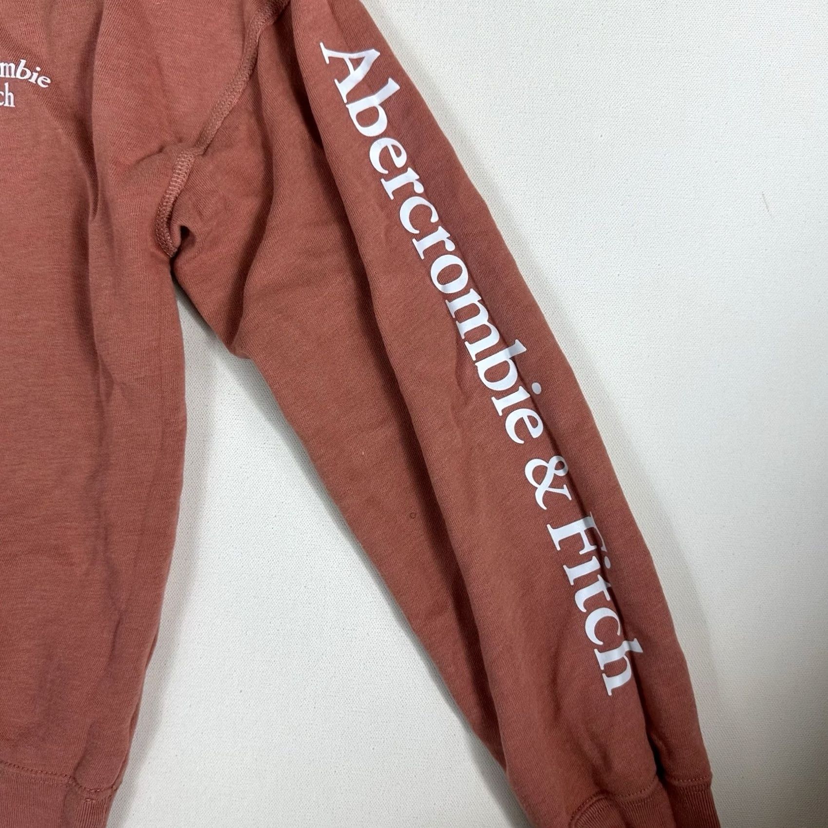 Abercrombie & Fitch VINTAGE Abercrombie & Fitch Sweater Womens Large Pullover Crewneck Pink 90s Preppy Academia Cropped Crew Neck Knit Pullover Mens Womens Girls? Size L / US 10 / IT 46 - 3 Thumbnail