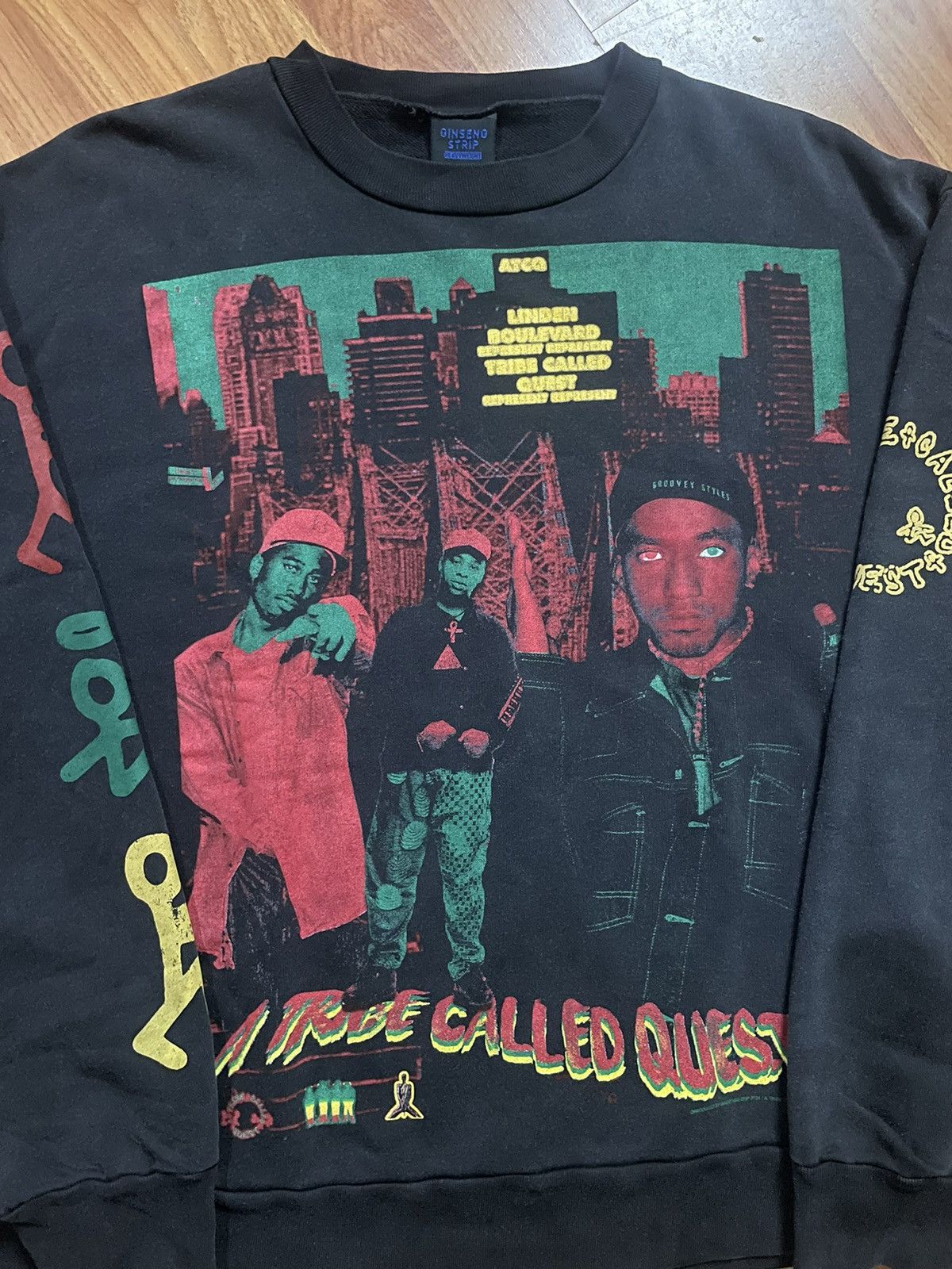 Rap Tees A Tribe Called Quest Ginseng Strip Crewneck Size US XL / EU 56 / 4 - 3 Thumbnail