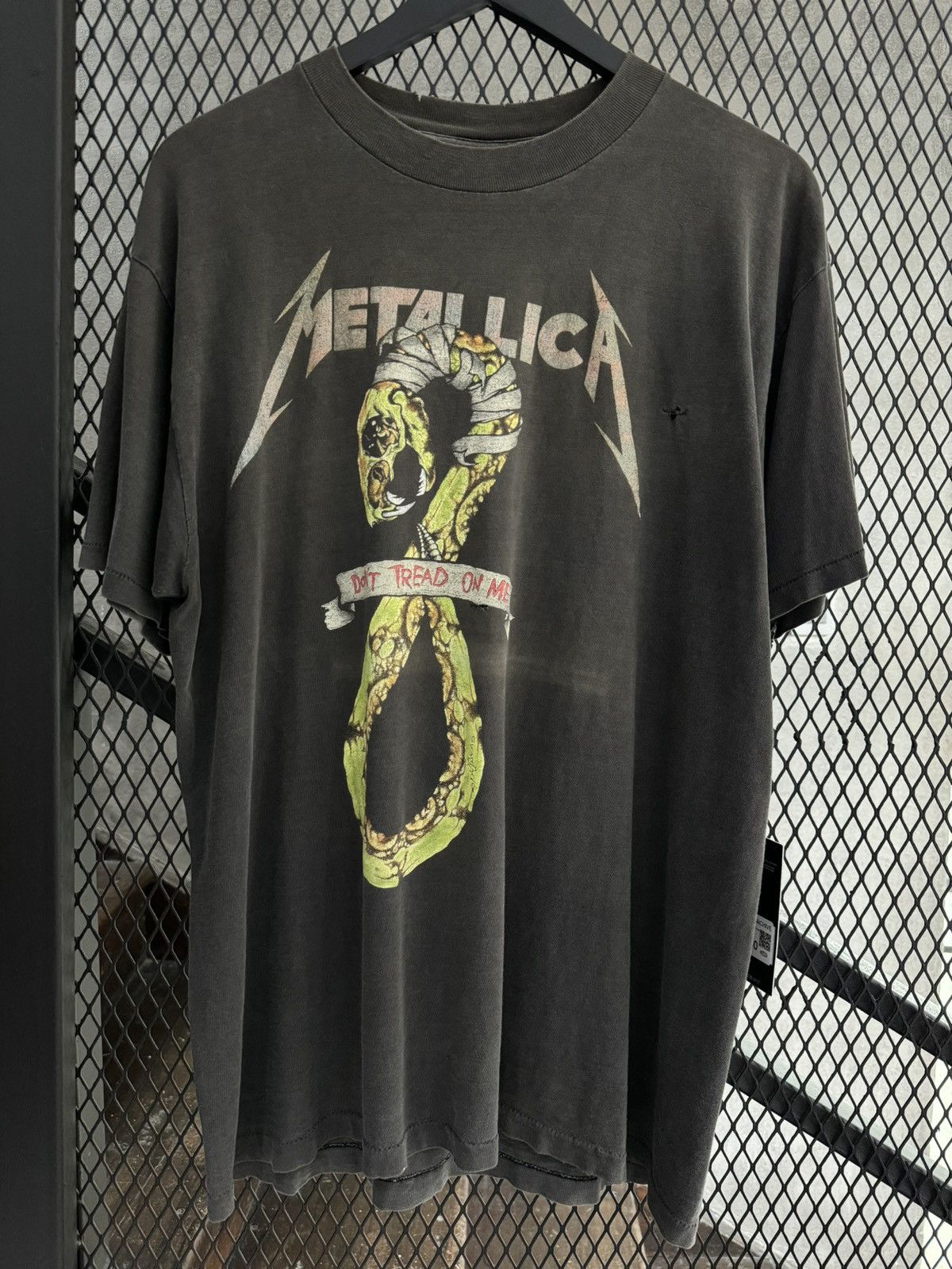 image of Band Tees x Metallica Vintage 1992 Metallica Don’T Tread On Me Faded & Distressed in Black (Size XL