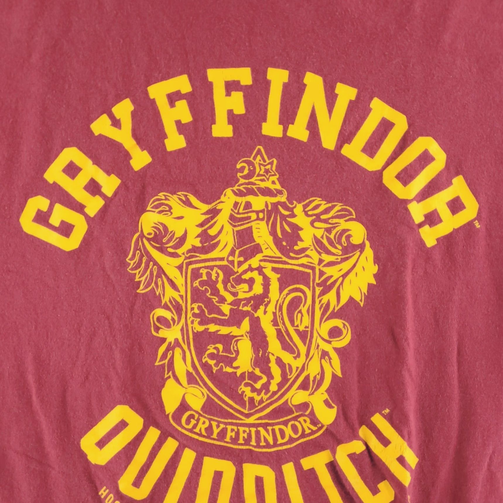 Vintage Harry Potter Shirt Mens Large Red Slim Fit Quidditch Gryffindor Size US L / EU 52-54 / 3 - 2 Thumbnail