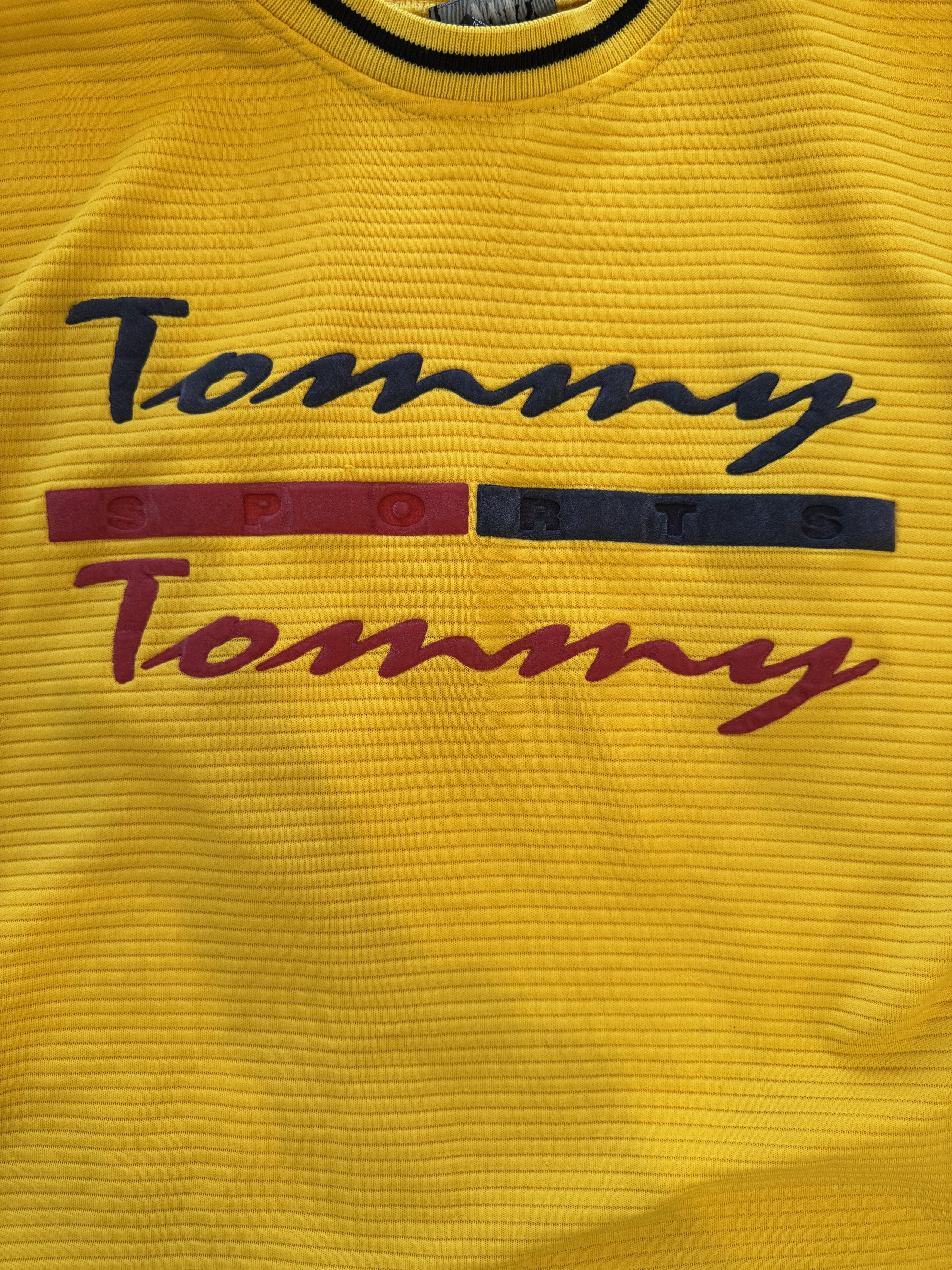 Tommy Hilfiger Vintage 90s Tommy Hilfiger Sport T-shirt Size US XL / EU 56 / 4 - 3 Thumbnail