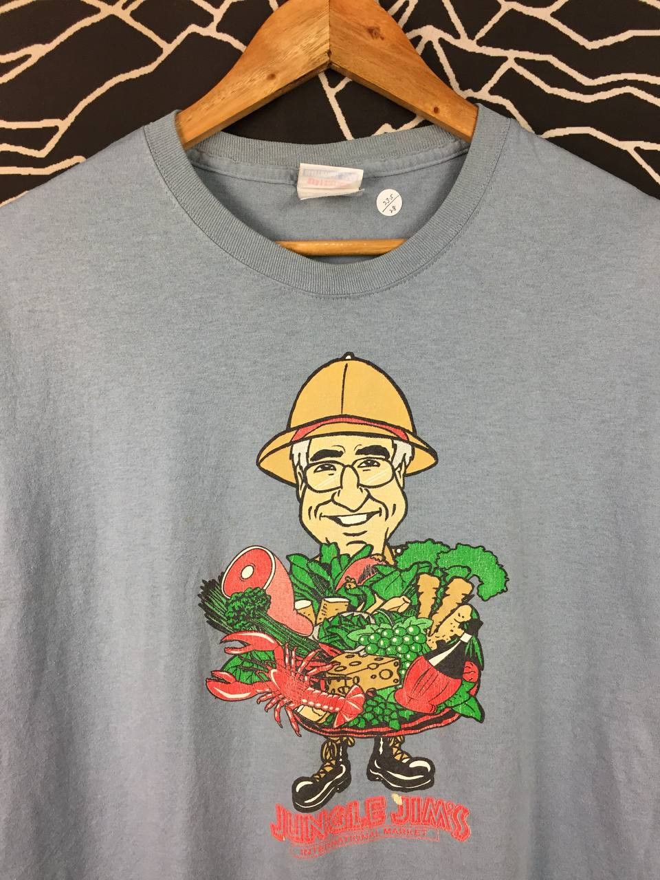 Vintage Vtg Jungle Jim's International Market Caricature Promo Tee Size US XL / EU 56 / 4 - 3 Thumbnail