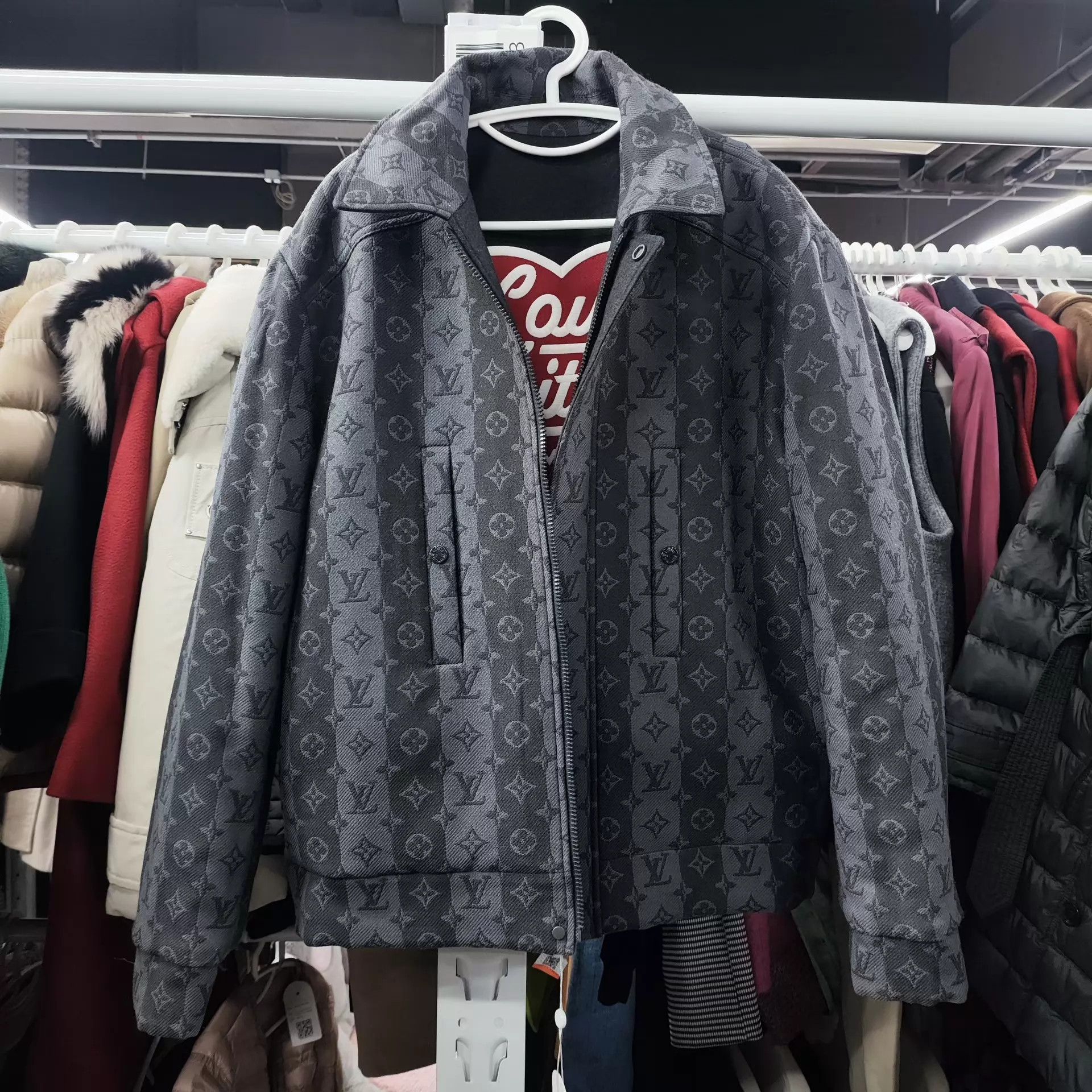 Louis Vuitton LV NIGO Reversible Wool Jacket 50 (Minimal Logo/Red Heart) Size US M / EU 48-50 / 2 - 1 Thumbnail