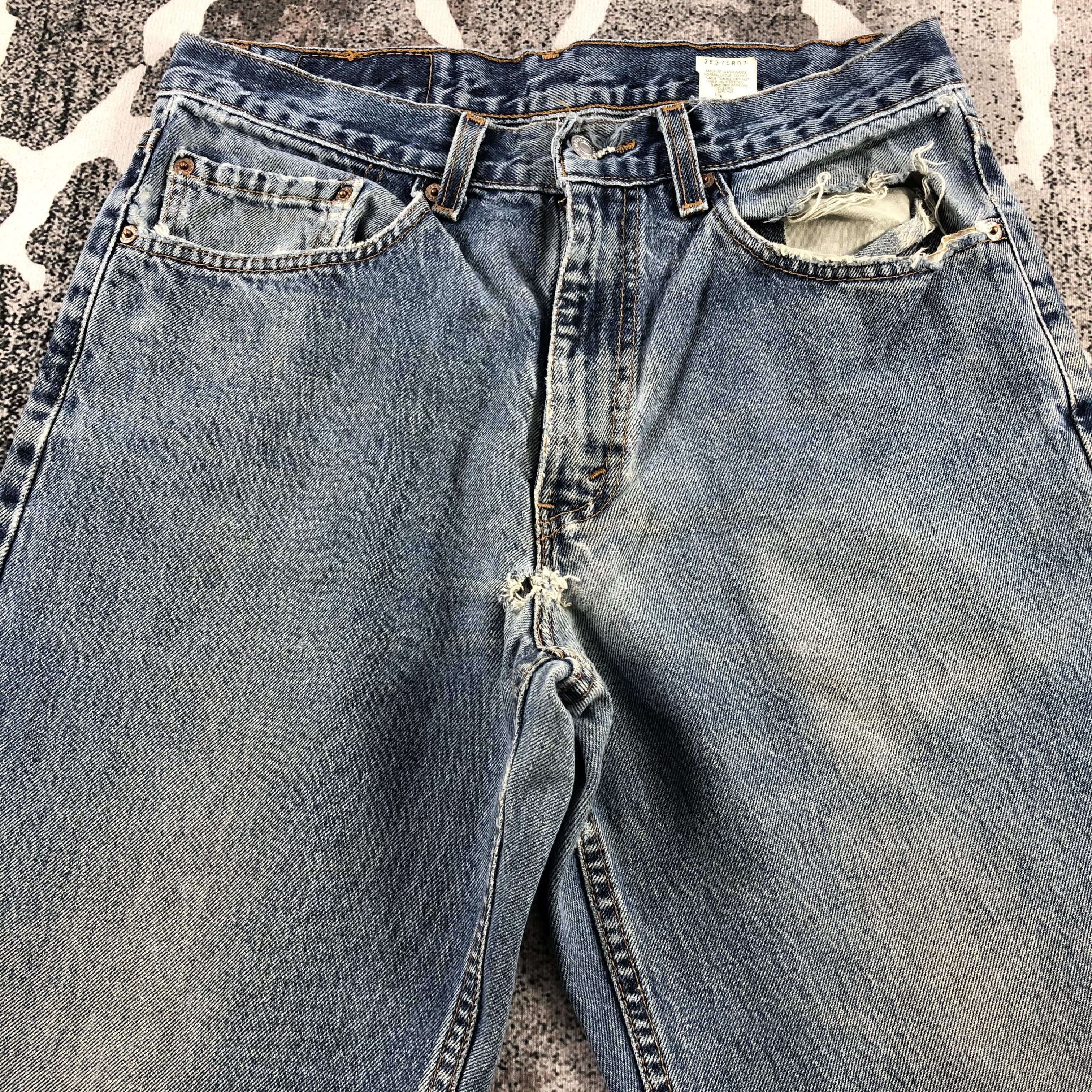 Levi's Vintage Levis 550 Jeans Distress Faded Blue Denim KJ865 Size US 31 - 3 Thumbnail