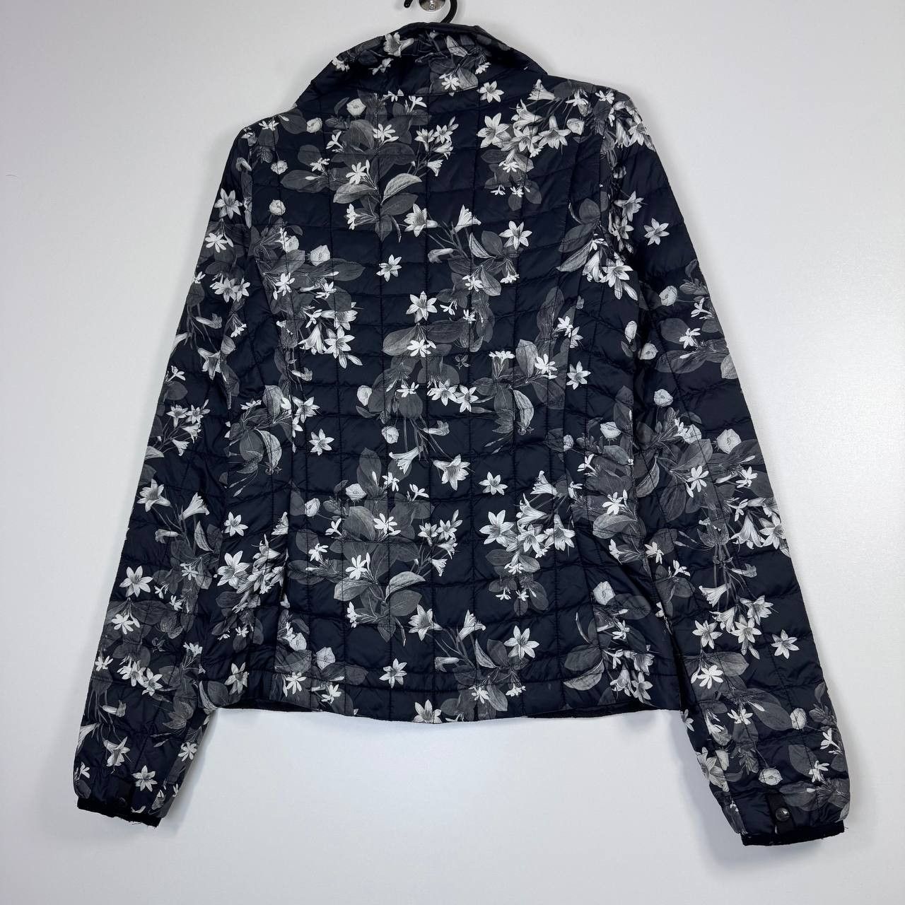 The North Face The North Face ThermoBall Jacket Womens Floral Puffer Sz XS Size XS / US 0-2 / IT 36-38 - 12 Thumbnail