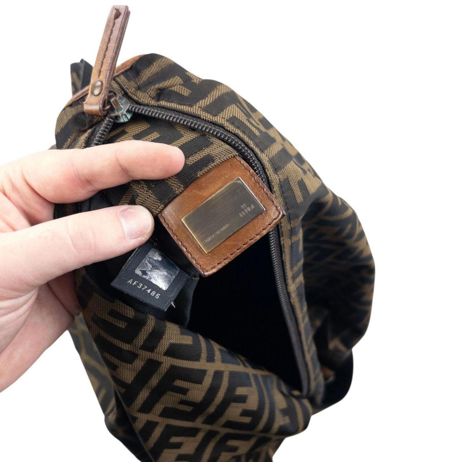 Fendi Vintage 2000s Fendi Monogram Crossbody Bag Size ONE SIZE - 6 Thumbnail