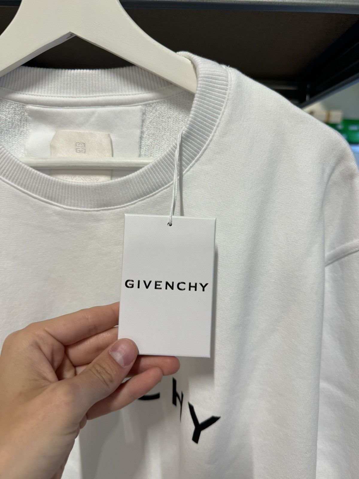 Givenchy Givenchy Logo Sweatshirt NEW 800$ Size US XL / EU 56 / 4 - 3 Thumbnail