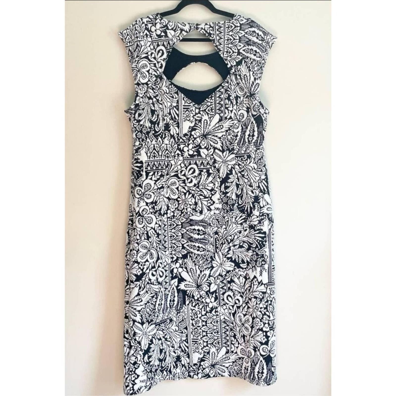 Anthropologie New Anthropologie Jacquard Cut-Out Midi Dress $148 LARGE B&W Size L / US 10 / IT 46 - 5 Thumbnail