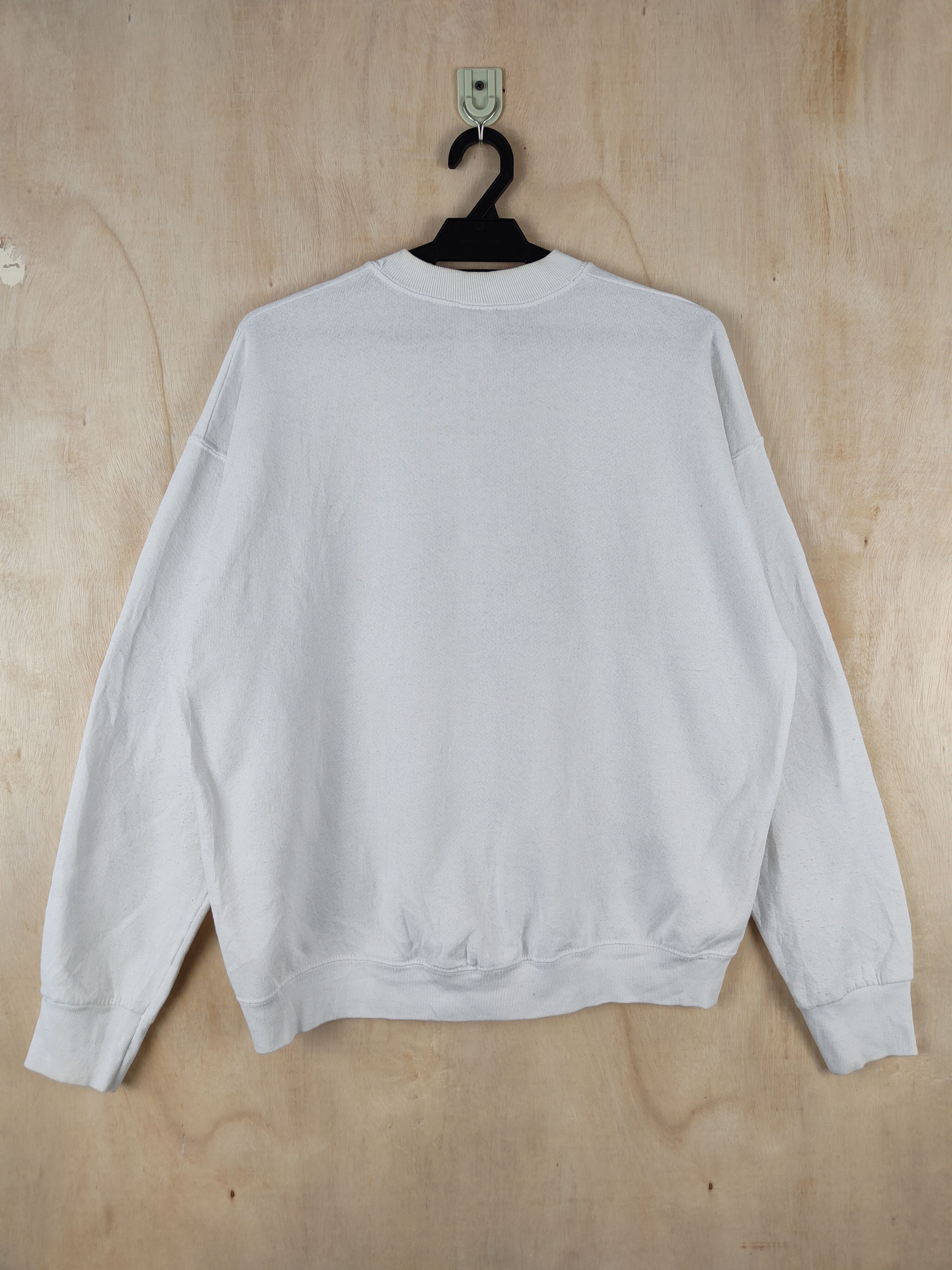 Fruit Of The Loom Fruit of the Loom White Sweatshirts #S2471 Size US L / EU 52-54 / 3 - 8 Thumbnail