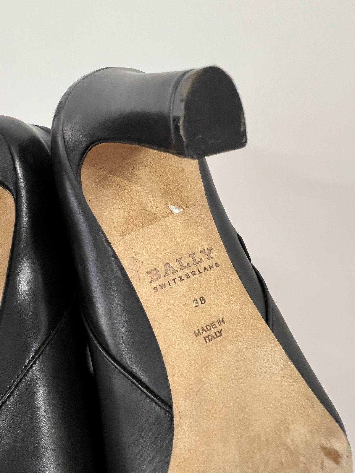 Bally Bally Switzerland Black Leather Ankle Heels Boots Size US 8 / IT 38 - 16 Thumbnail