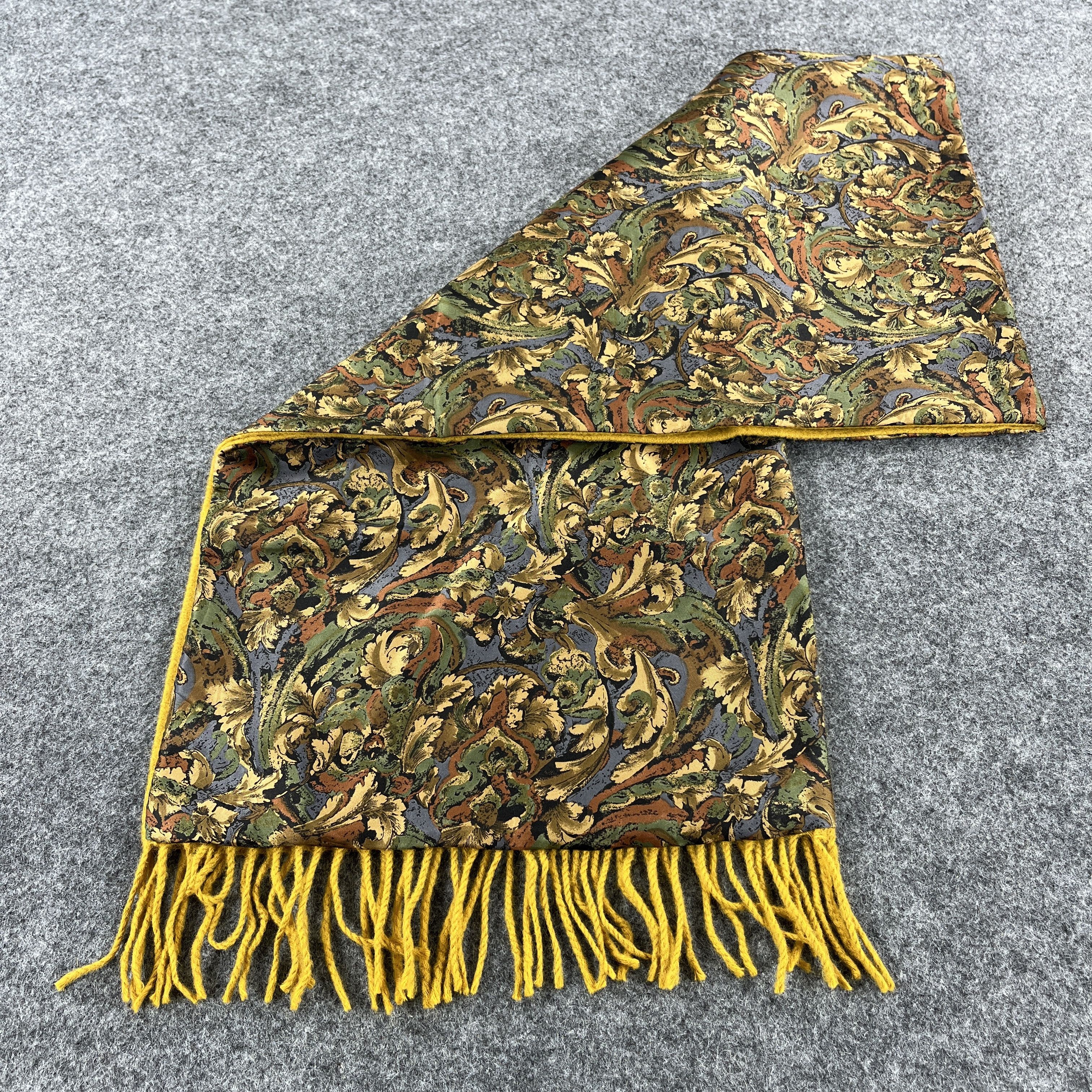 Pierre Balmain Pierre Balmain Silk Scarf / Muffler / Neckwear K012 Size ONE SIZE - 2 Thumbnail