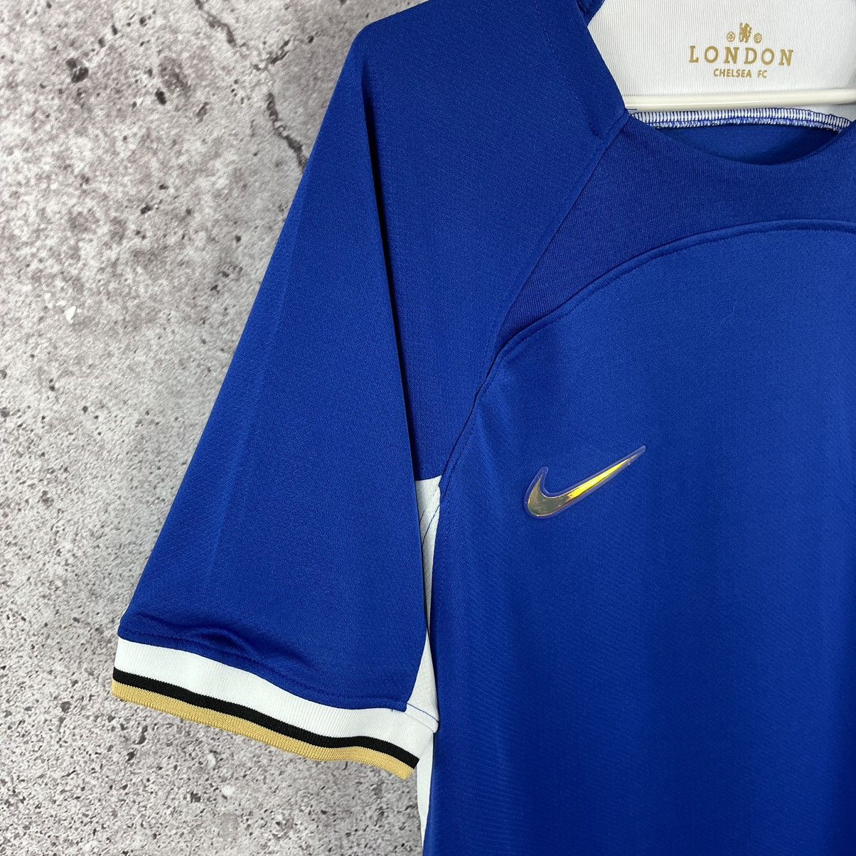 Chelsea Soccer Chelsea Soccer Team 2023 Print Logo 2023/24 Home Jersey Sz M Size US M / EU 48-50 / 2 - 4 Thumbnail