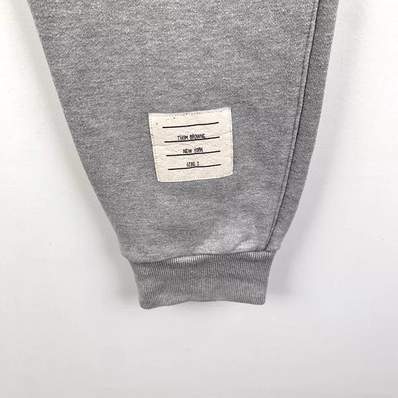 Thom Browne Thom browne Size 2 Gray classic four-bar cotton drawstring Size US 32 / EU 48 - 5 Thumbnail