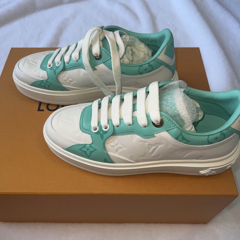 Louis Vuitton Louis Vuitton Time Out Low-Top Sneakers 0079 Size US 4 / IT 34 - 1 Thumbnail