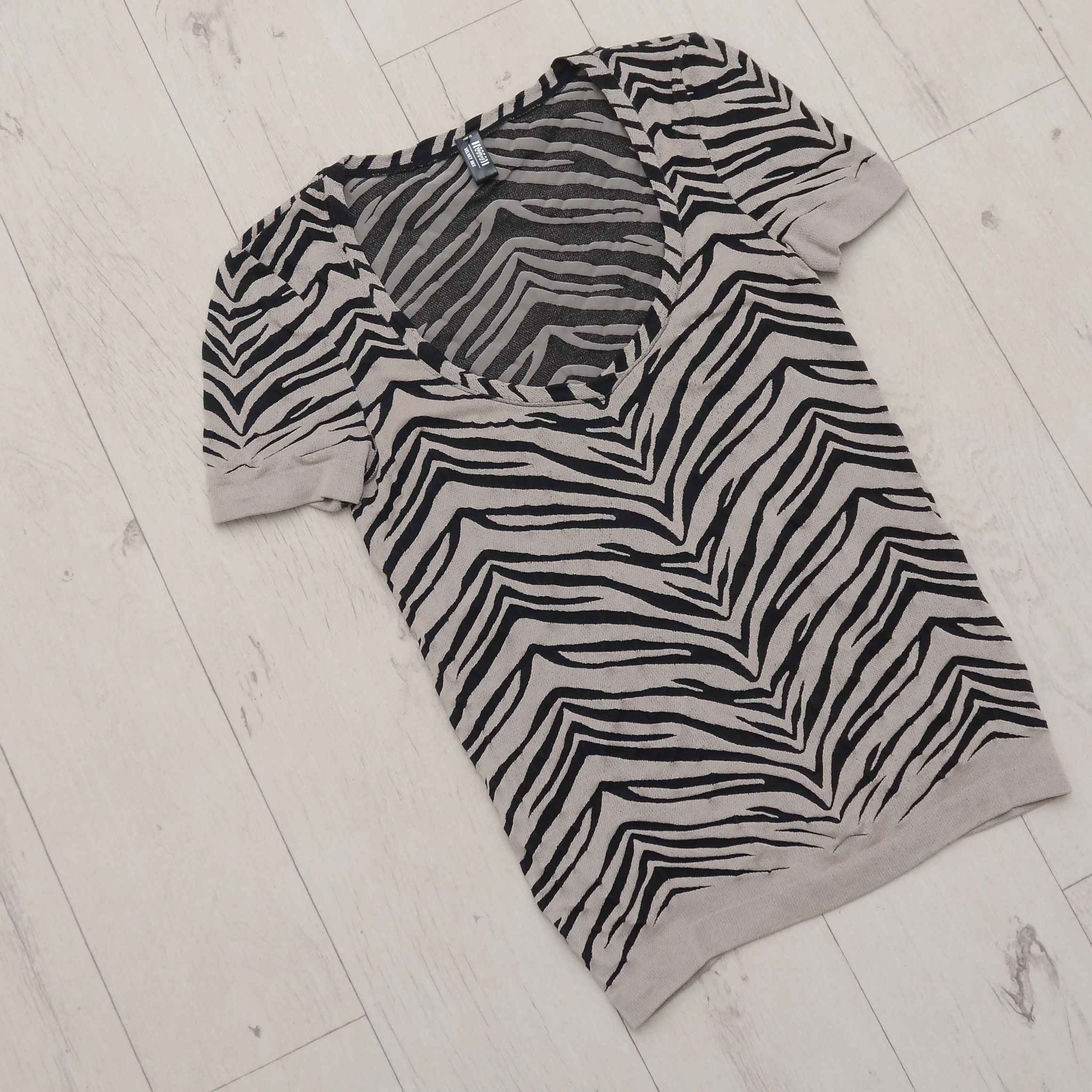 Wolford Wolford Scoop Neck Pullover Size M Tiger Zebra Stretchy Boho Size M / US 6-8 / IT 42-44 - 2 Thumbnail