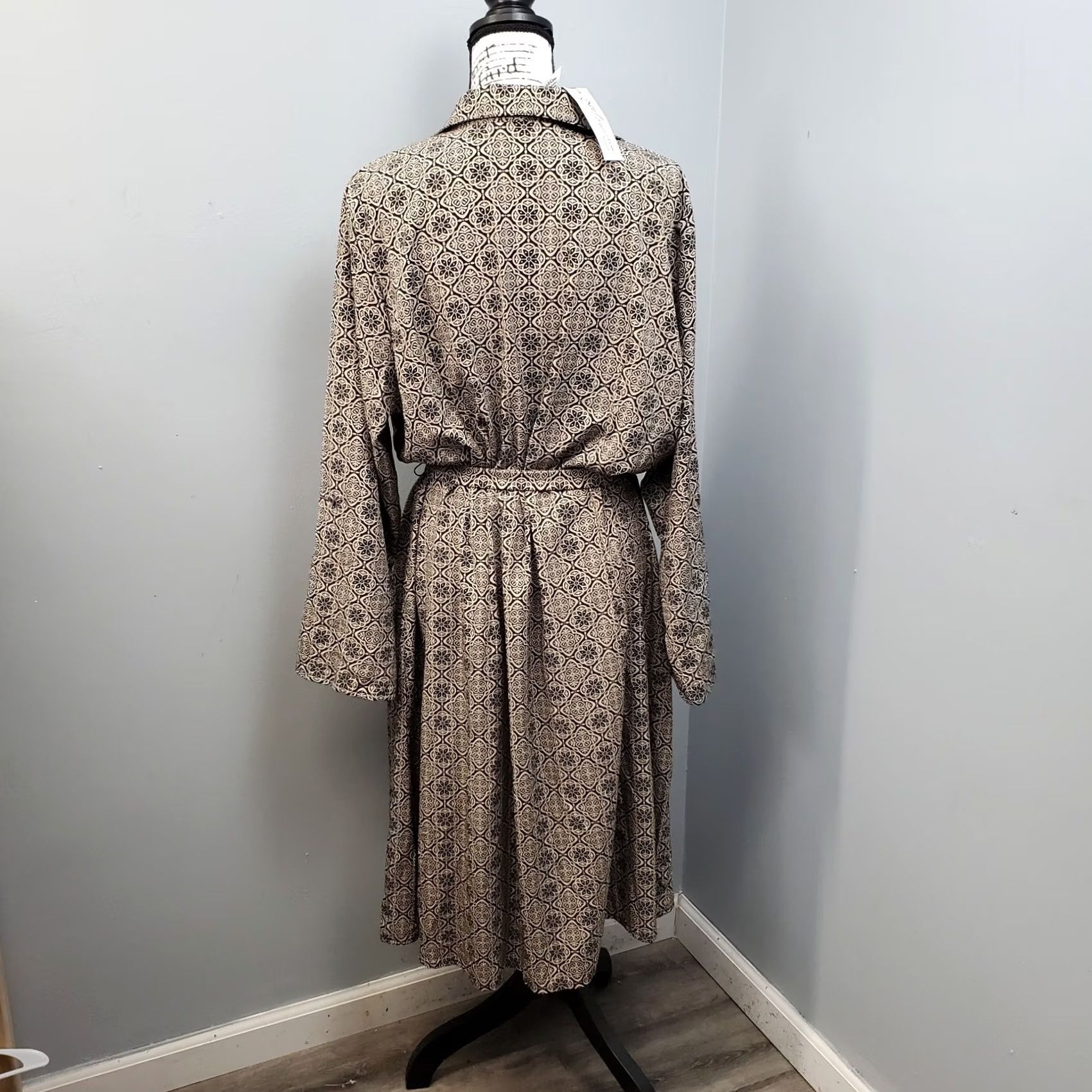 Vintage NY Collection Shirt Dress Womens 2X Brown Black Floral Print Collared Tie Waist Size XXL / US 16-18 / IT 52-54 - 2 Thumbnail