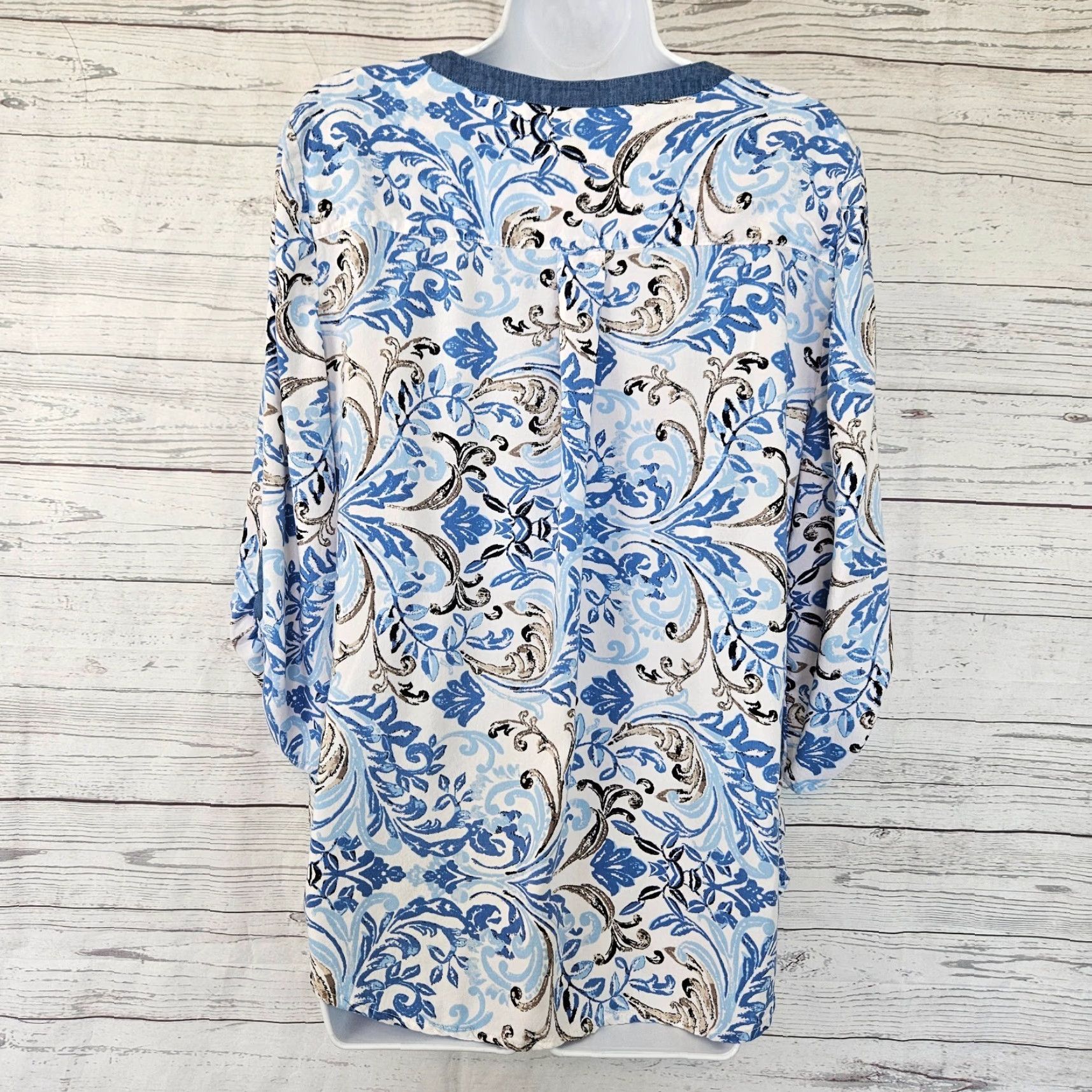 Vintage Chicos Womens Button Front Top Sz Large Blue White 3/4 Sleeve Rayon Shirt Size L / US 10 / IT 46 - 3 Thumbnail