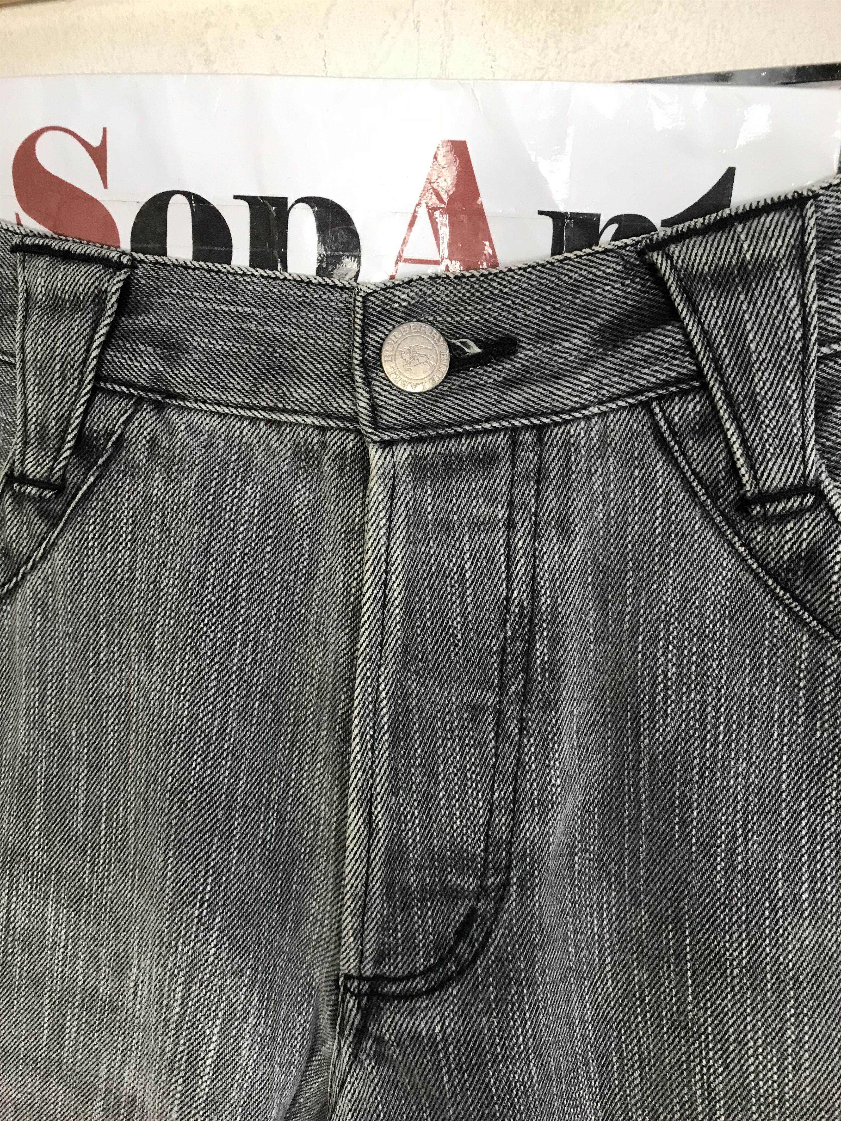 Burberry Burberry London Blue Label Button Jeans Fashion Style Size US 31 - 7 Thumbnail