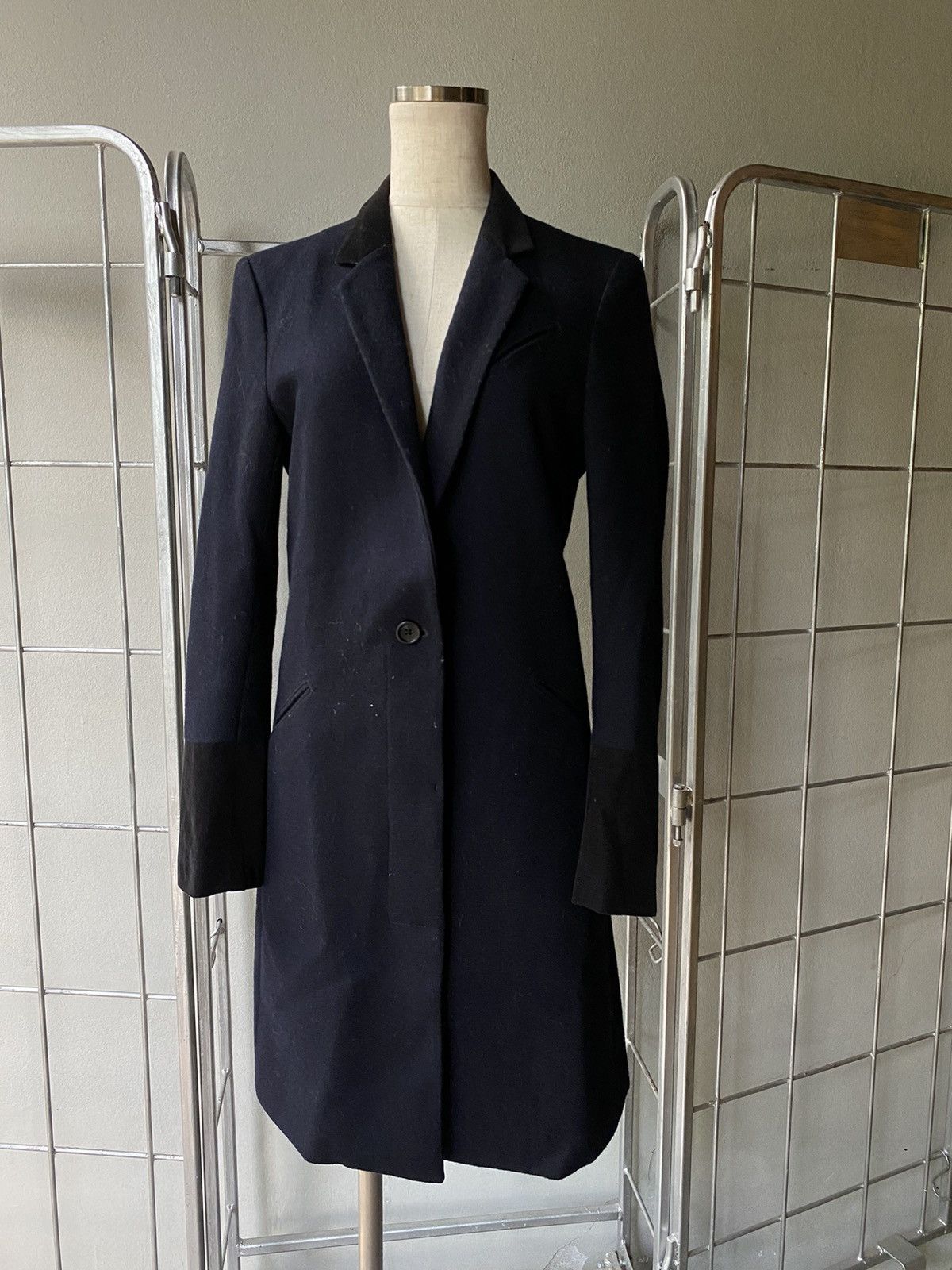 Undercover × Uniqlo uniqlo undercover coat Size S / US 4 / IT 40 - 1 Thumbnail