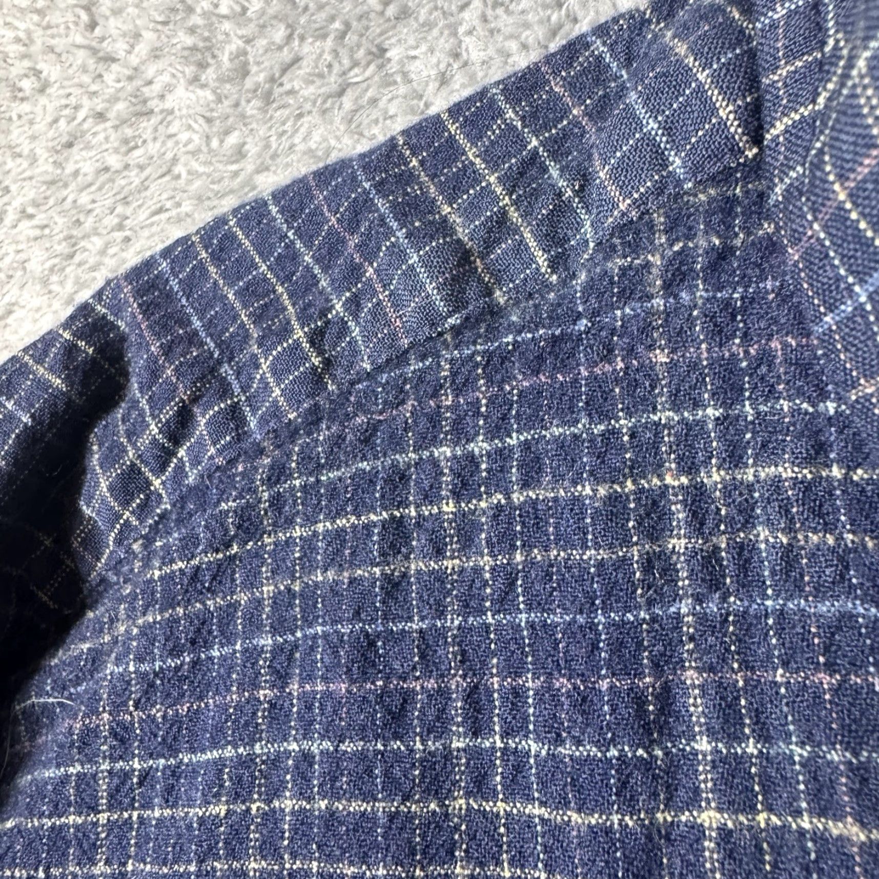 Pendleton VINTAGE Pendleton Sir Pendleton Shirt Mens L 100% Pure Virgin Wool Windowpane USA Board Shirt Mens L Wool Windowpane USA Board Pendleton Sir Pendleton Size US L / EU 52-54 / 3 - 5 Thumbnail