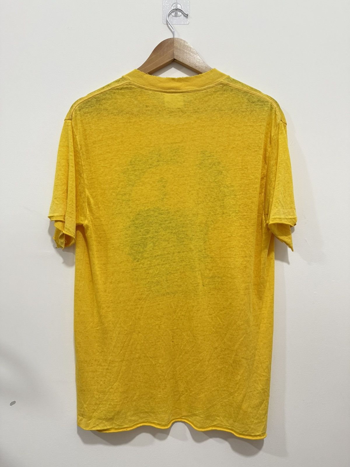 Vintage Vintage Lady Eagles Trashed Tshirt Size US M / EU 48-50 / 2 - 2 Thumbnail