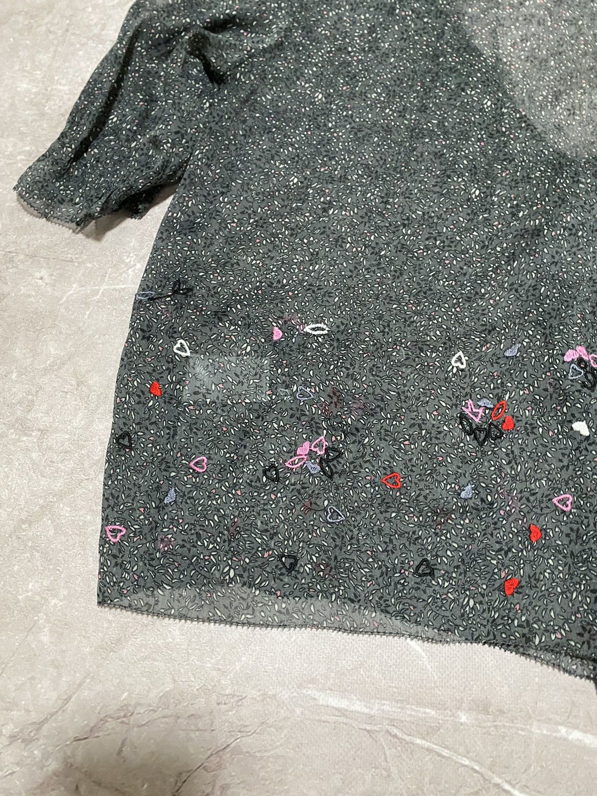 Zadig & Voltaire Rare Zadig & Voltaire Blouse Floral Heart Tunic Top V-Neck Size M / US 6-8 / IT 42-44 - 14 Thumbnail