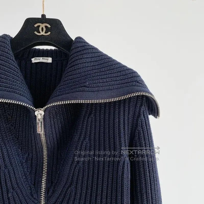 Miu Miu Miu Miu Black Wool Zip Jacket for Women . Size M / US 6-8 / IT 42-44 - 3 Thumbnail