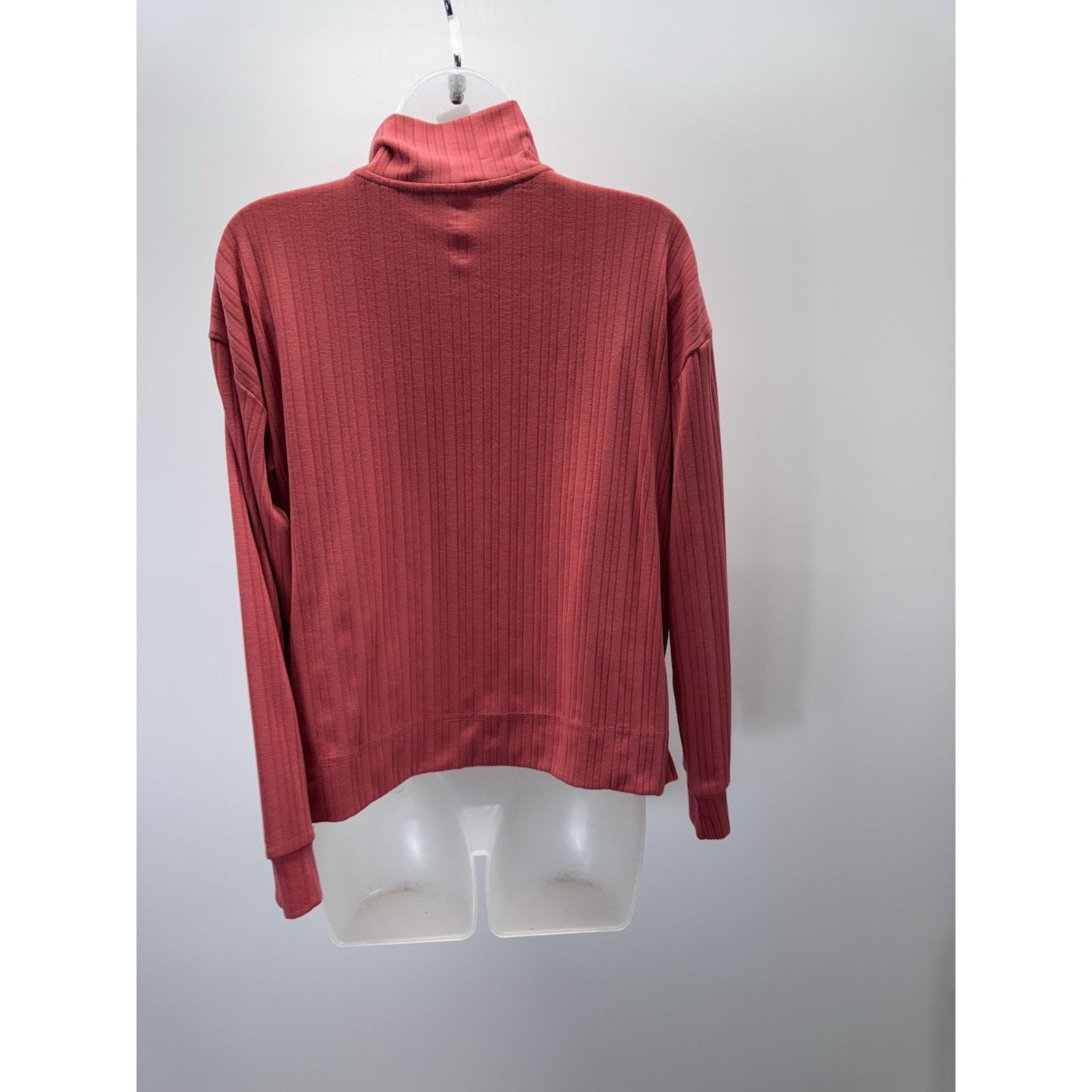 Pro Player Women's Pro Player Sz M 1/4 Zip Ribbed Texture Mock Neck Red Size M / US 6-8 / IT 42-44 - 3 Thumbnail