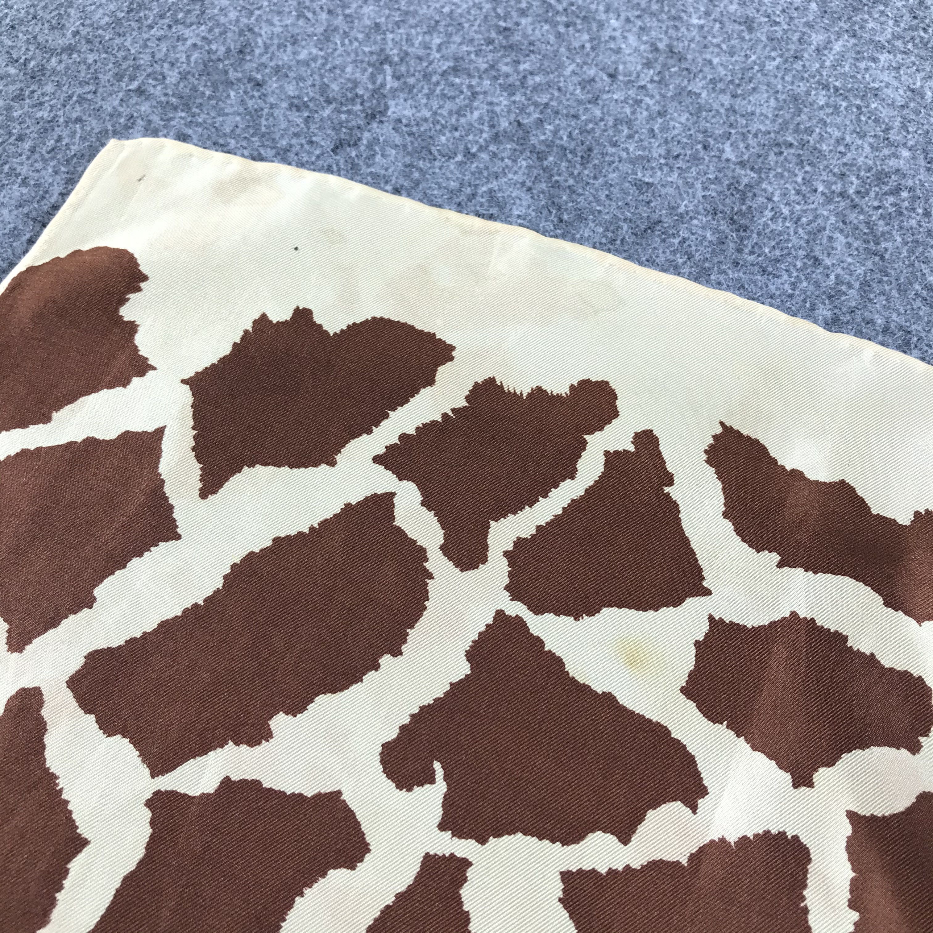 Hanae Mori Vintage Hanae Mori Giraffe Spots Stole Silk Scarf M73 Size ONE SIZE - 10 Thumbnail
