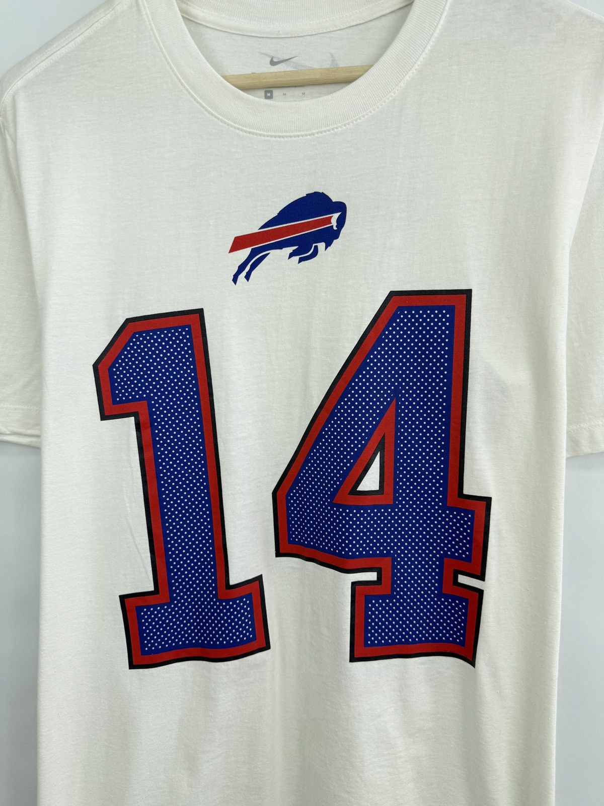 Nike 🏈🇺🇸 Nike Stefon Diggs Buffalo Bills #14 NFL Football T-Shirt Size US M / EU 48-50 / 2 - 9 Thumbnail