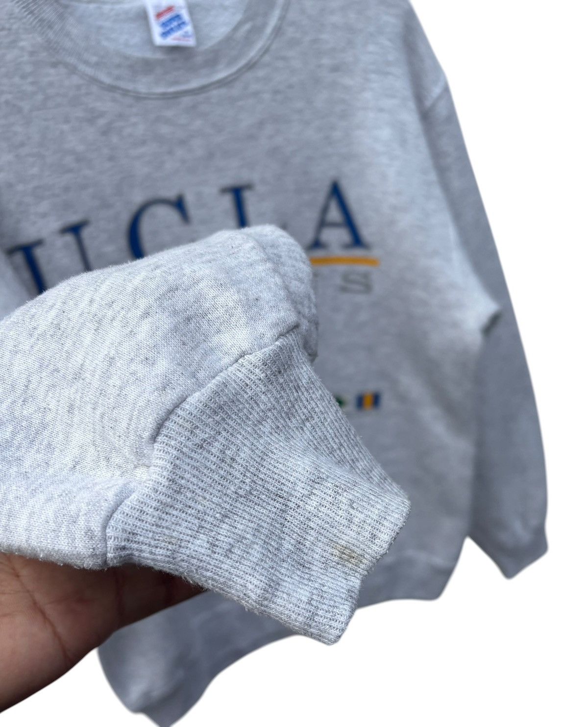 Vintage Vintage Ucla Bruins Sweatshirt Size US M / EU 48-50 / 2 - 10 Thumbnail