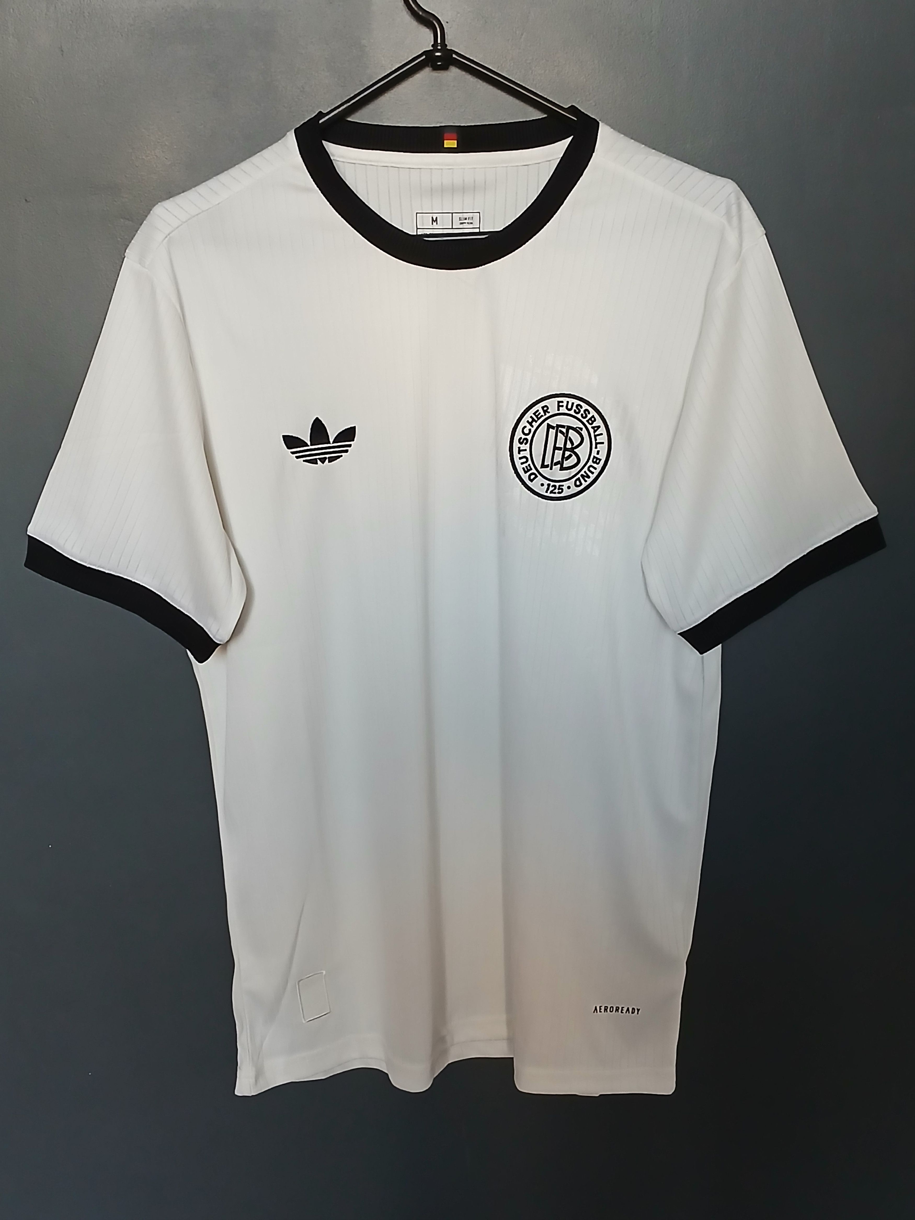 Other Germany National Team 125th Anniversary Football Jersey Size US M / EU 48-50 / 2 - 1 Thumbnail