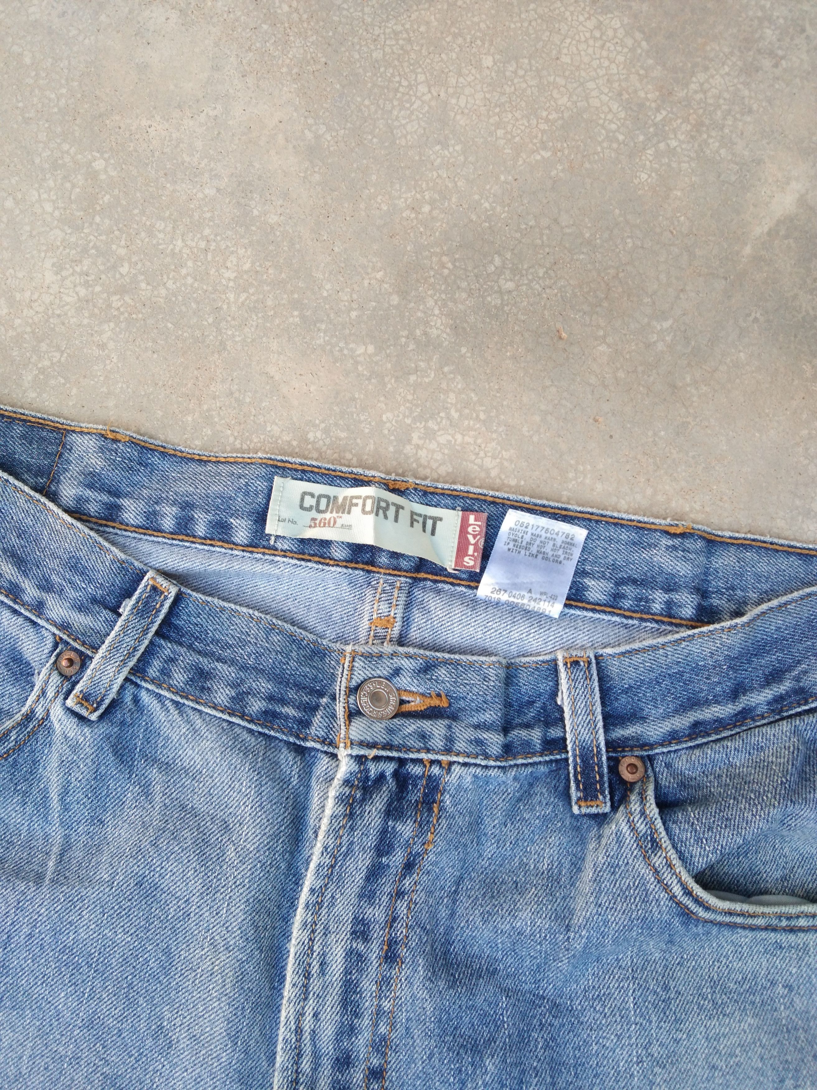 Levi's Vintage Levi's Jeans 560 Loose Baggy Distressed Denim 38x30 Size US 38 / EU 54 - 6 Thumbnail