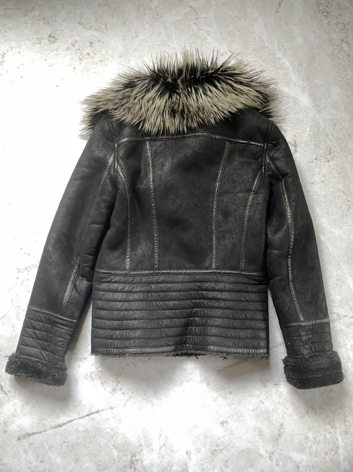 Guess Vintage Avant Garde Guess Sheepskin Coat Jacket Fur collar Size M / US 6-8 / IT 42-44 - 6 Thumbnail