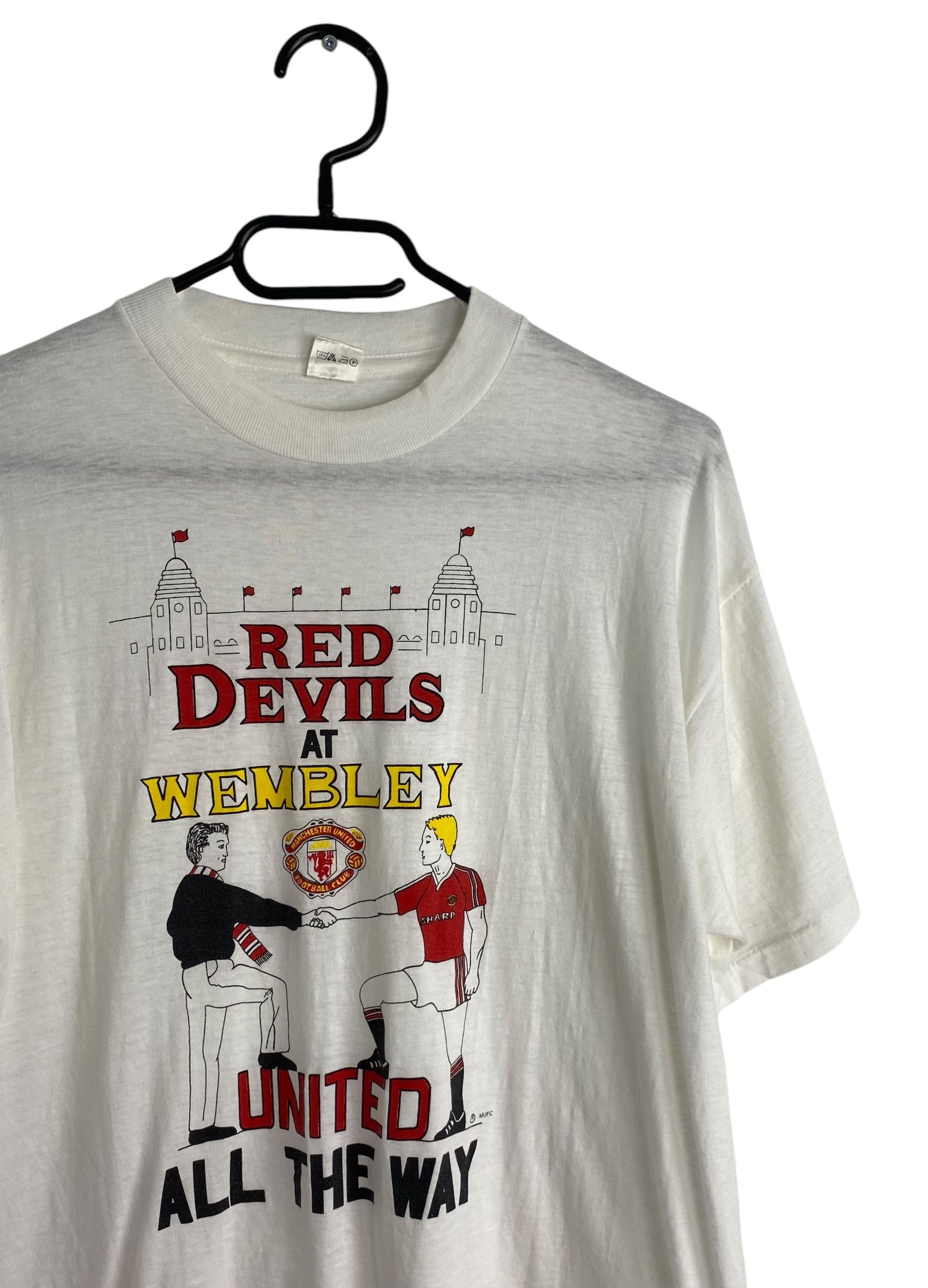 Vintage 90s' Manchester United vintage single stitch tee Size US L / EU 52-54 / 3 - 2 Thumbnail