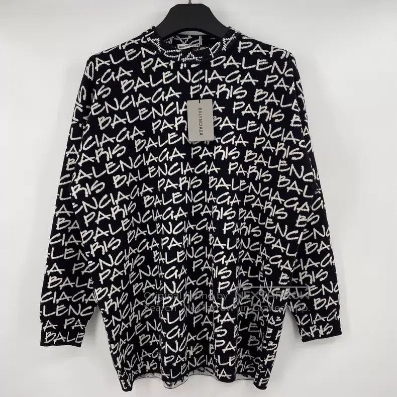 Balenciaga Black and white barrage lettering knitted sweat