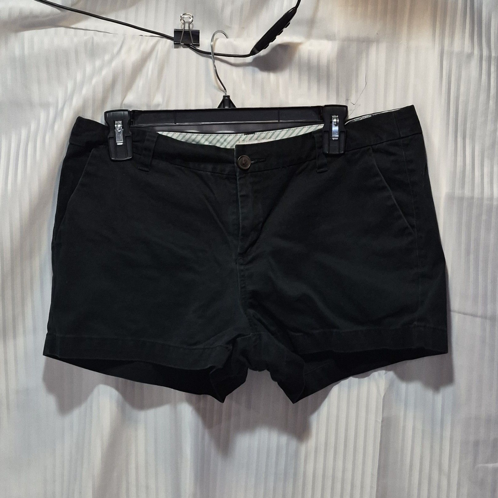 Merona Merona Size 10 Black Cotton Shorts Size 32" / US 10 / IT 46 - 1 Thumbnail