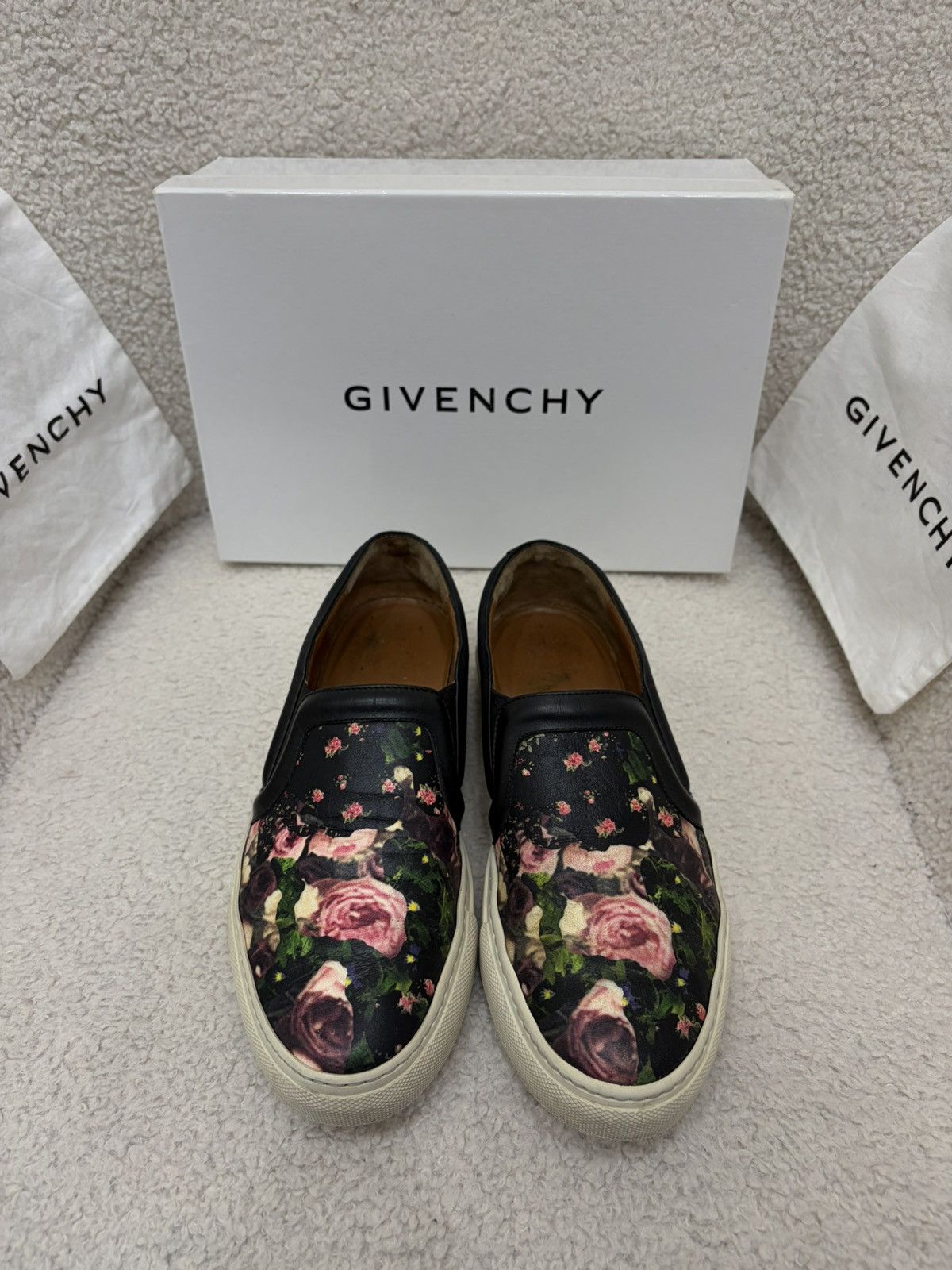 Givenchy Givenchy Women’s Sneakers Size US 7 / IT 37 - 1 Thumbnail